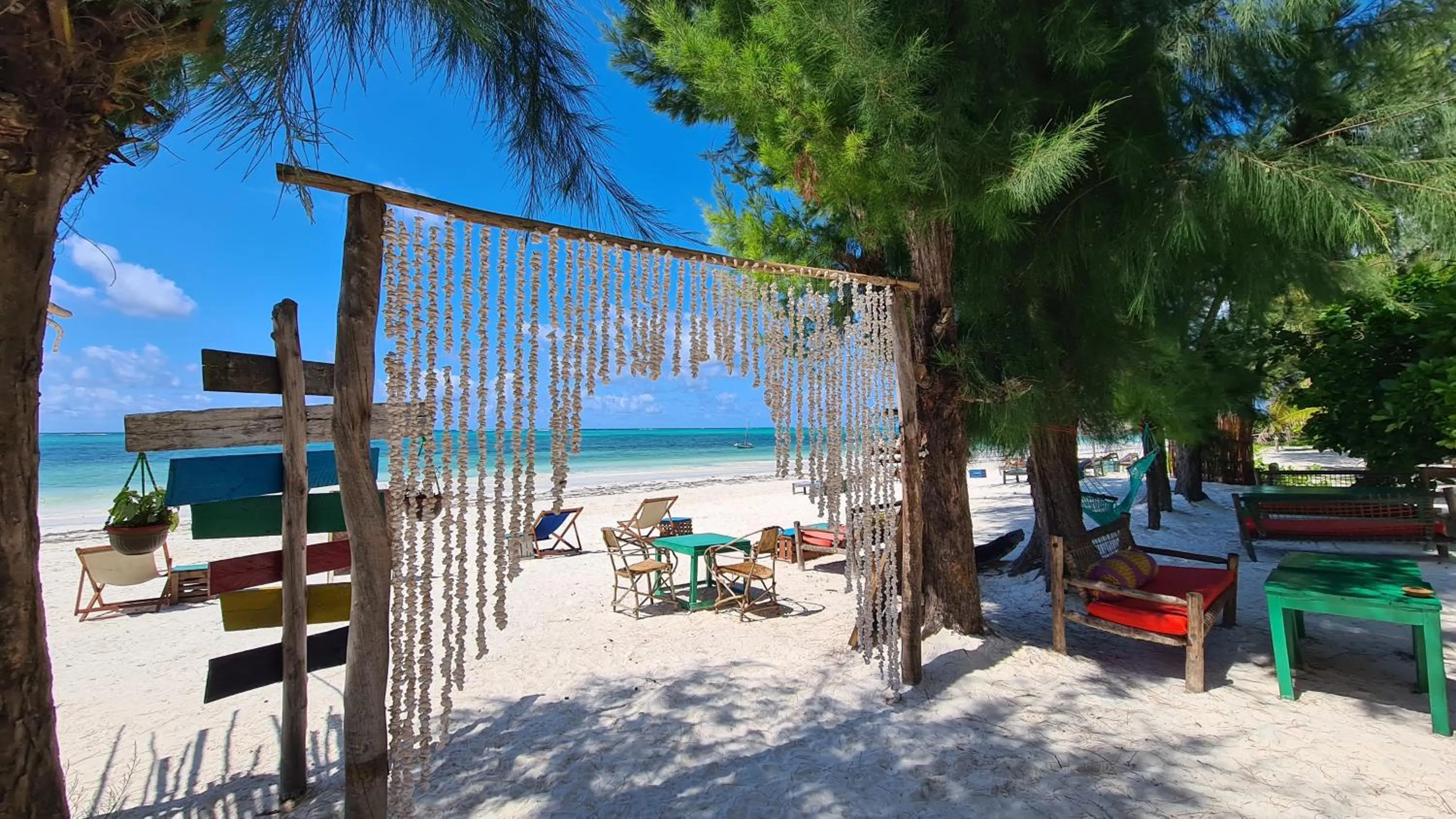 Day in Evergreen Bungalows