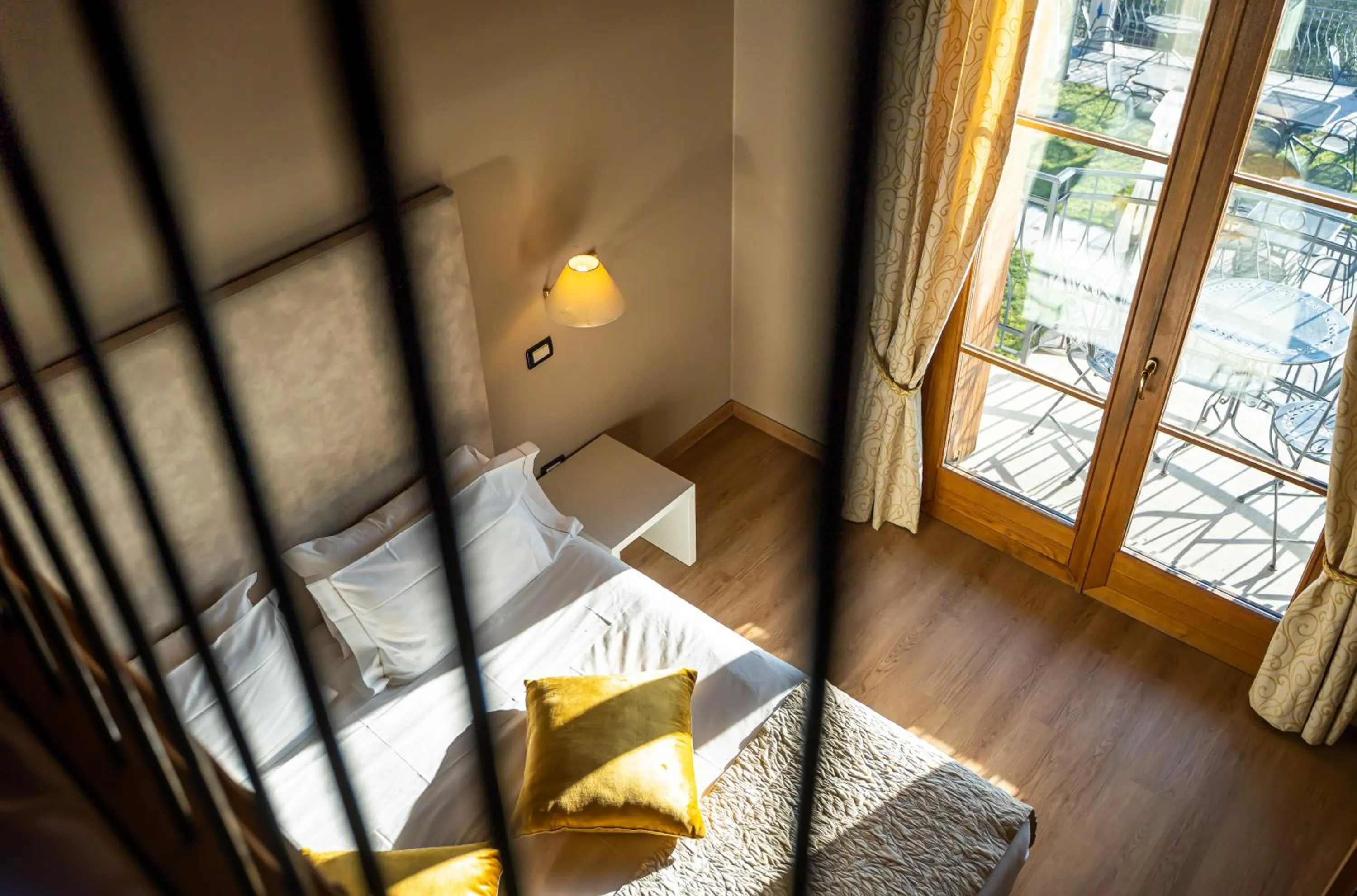 Balcony/Terrace in Hotel Villa Maria Au Lac - Estella Hotels Italia