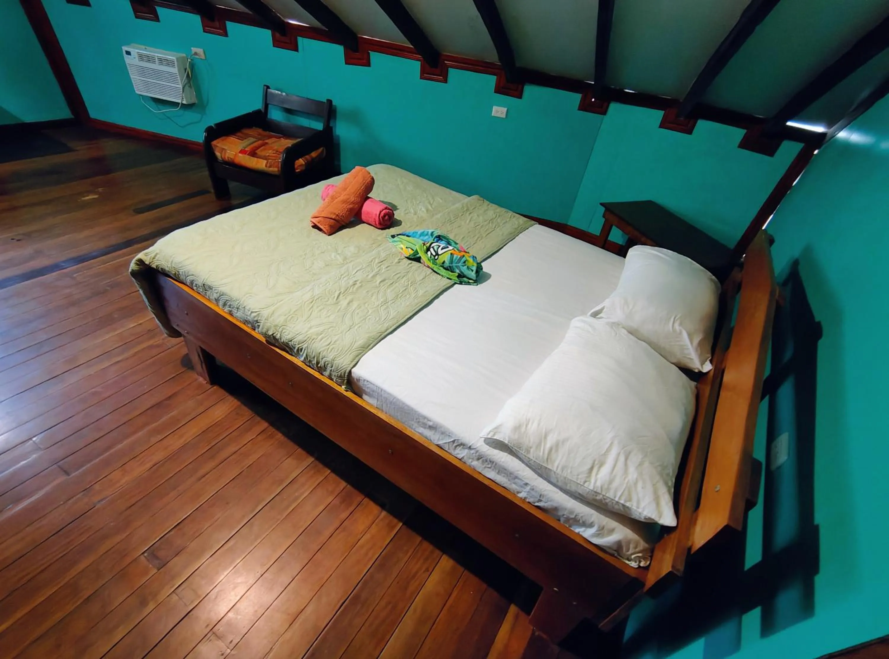 Bed in Vista Drake Lodge