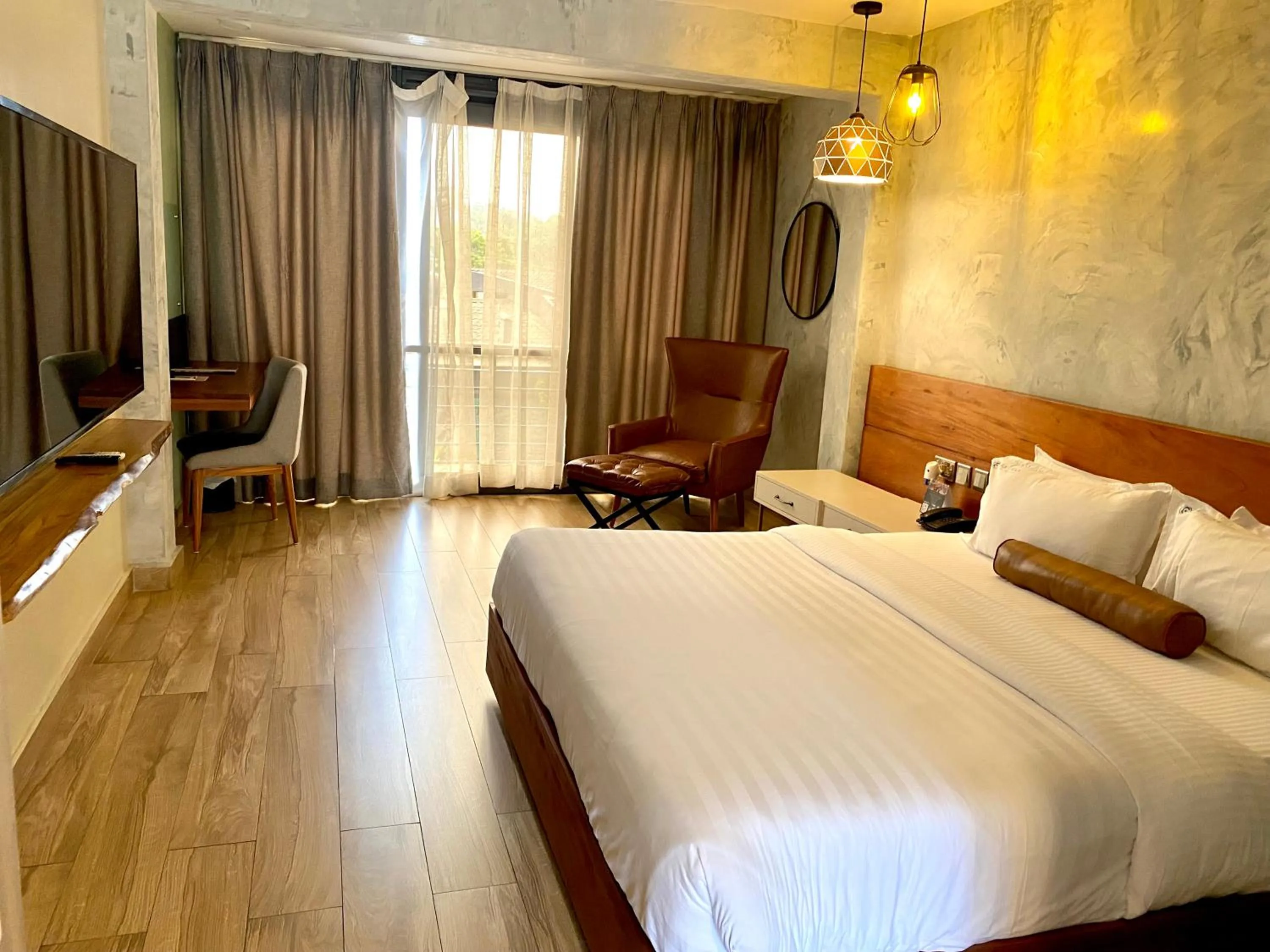 Photo of the whole room, Bed in Fairway Hotel & Spa