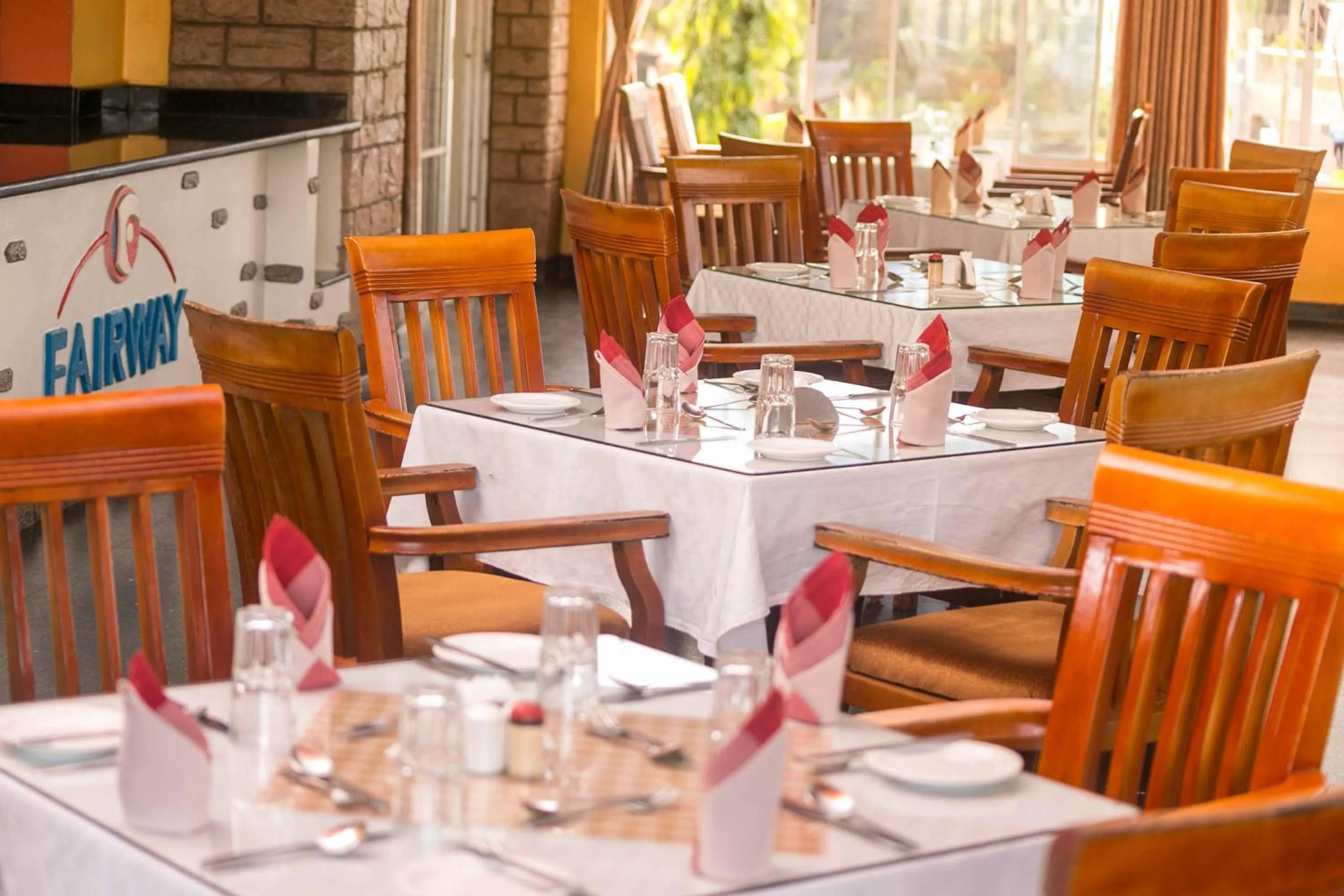 Restaurant/places to eat in Fairway Hotel & Spa