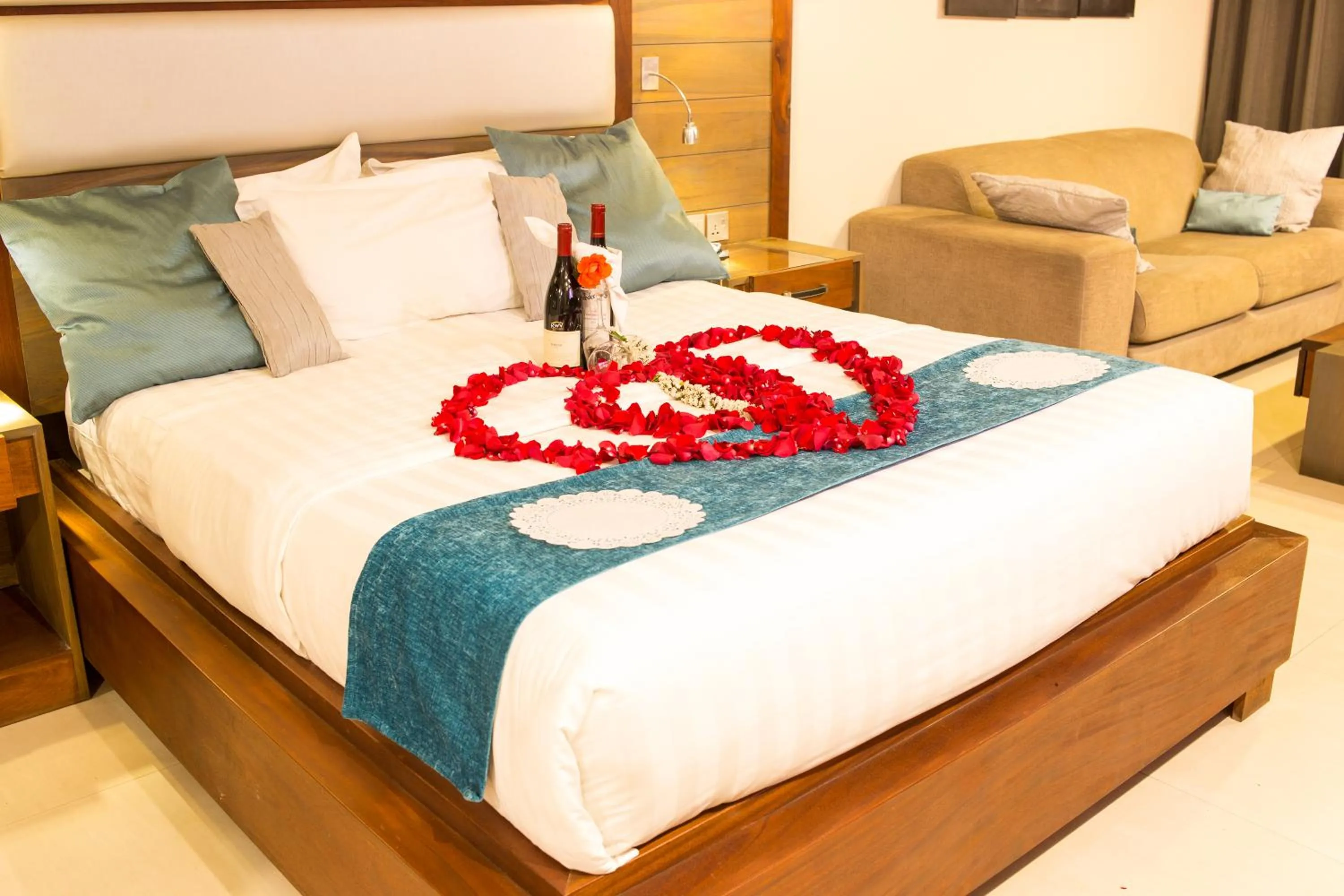 Bed in Fairway Hotel & Spa