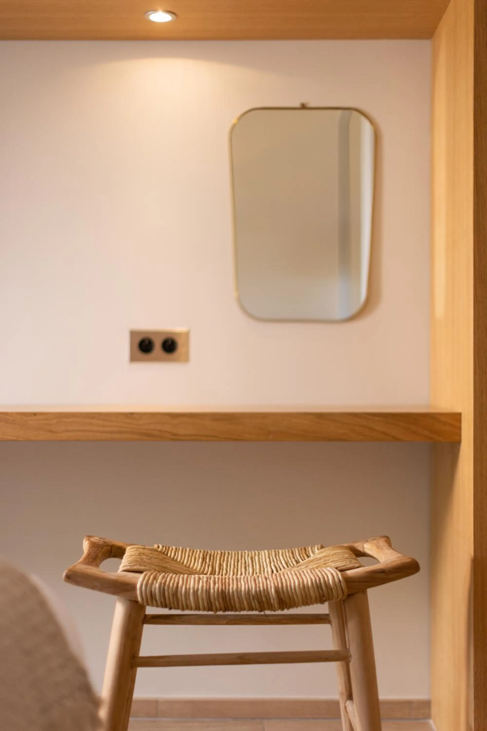 Bedroom in Hotel des Lices