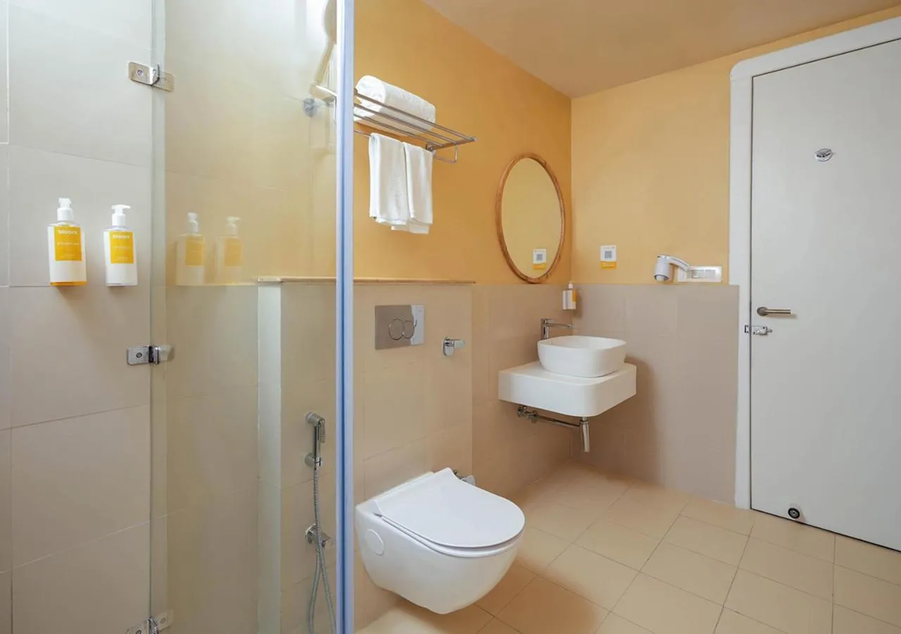 Bathroom in Bloom Boutique l Rishikesh Hills