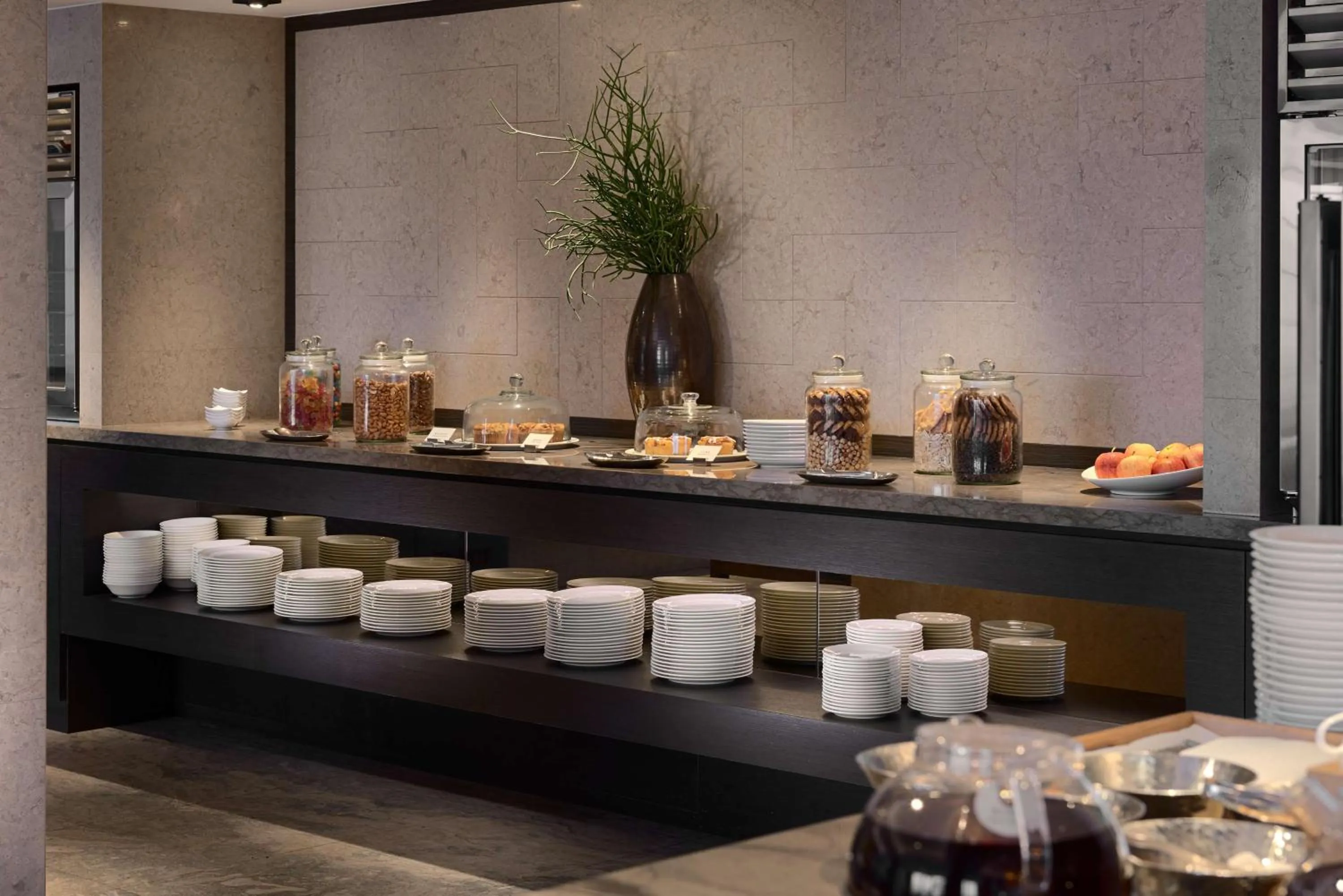 Lounge or bar in Grand Hyatt Taipei