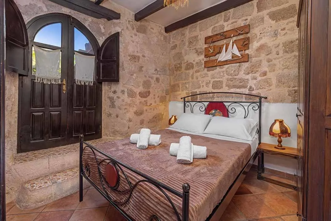 Deluxe Double Room in Saint Michel Hotel Old Town