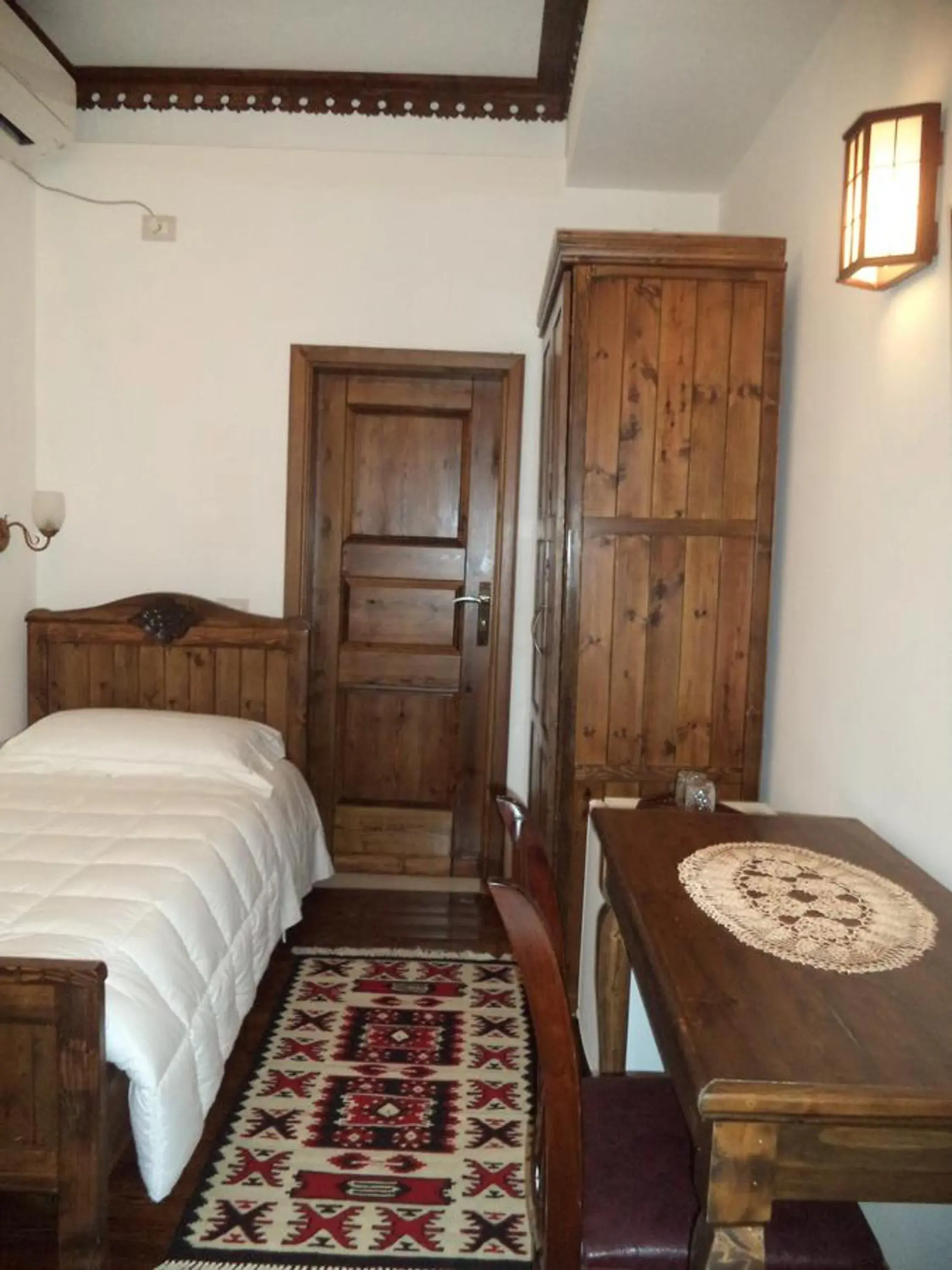 Deluxe Twin Room - single occupancy in Hotel Vila Aleksander Deluxe Twin Room - single occupancy in Hotel Vila Aleksander