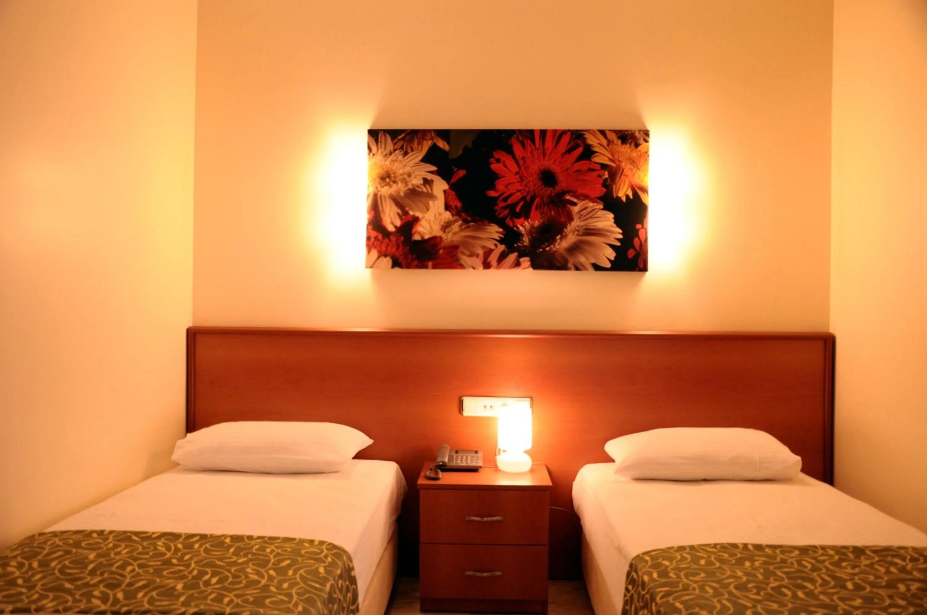 Bedroom, Bed in Lord Hotel