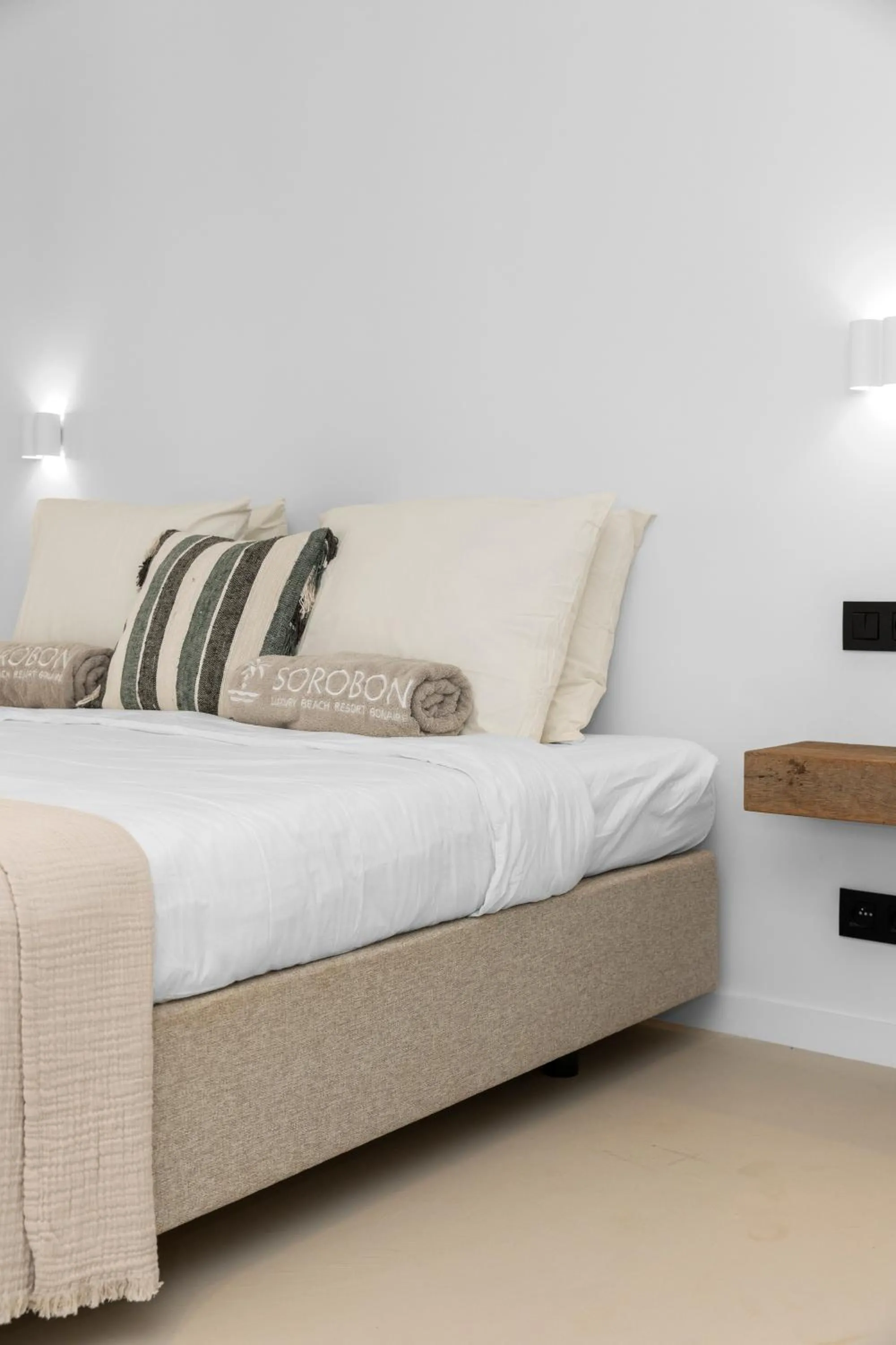 Bed in Sorobon Bay Hotel