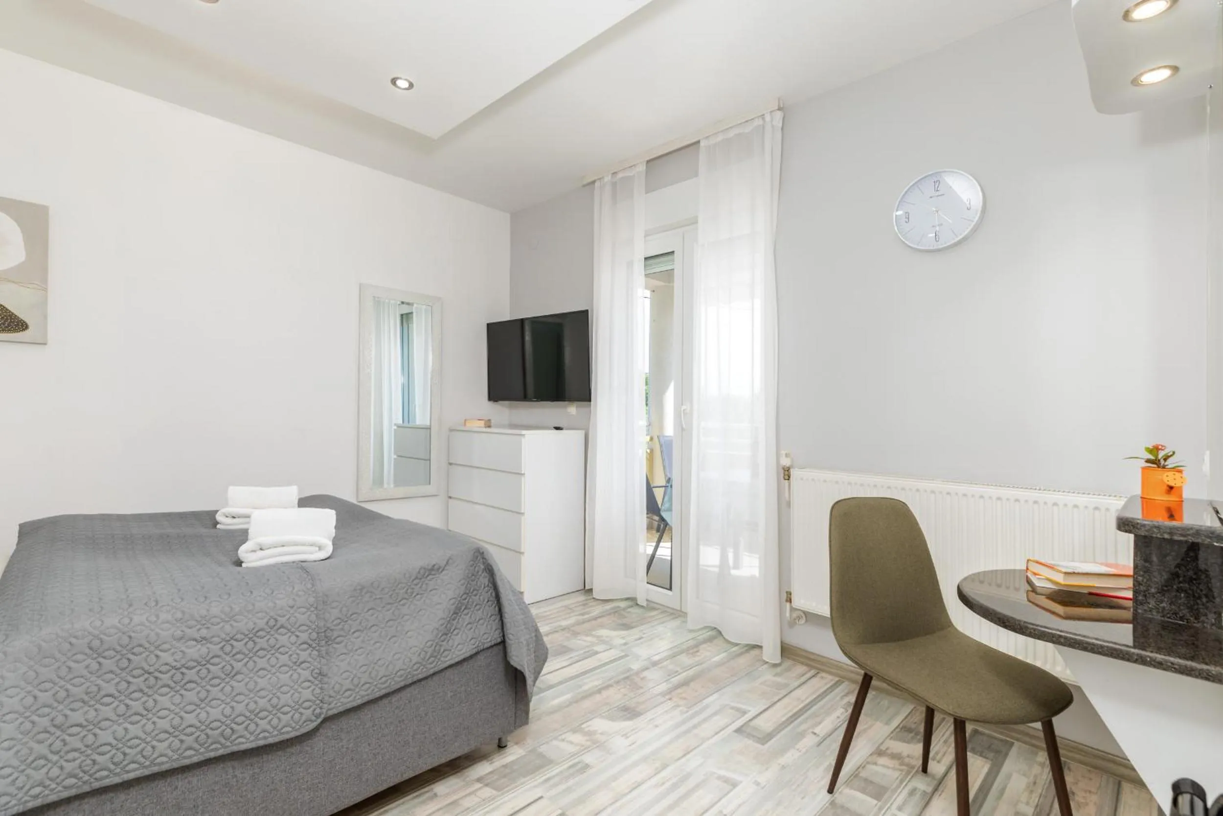Bed in Apartments Ana-Maria