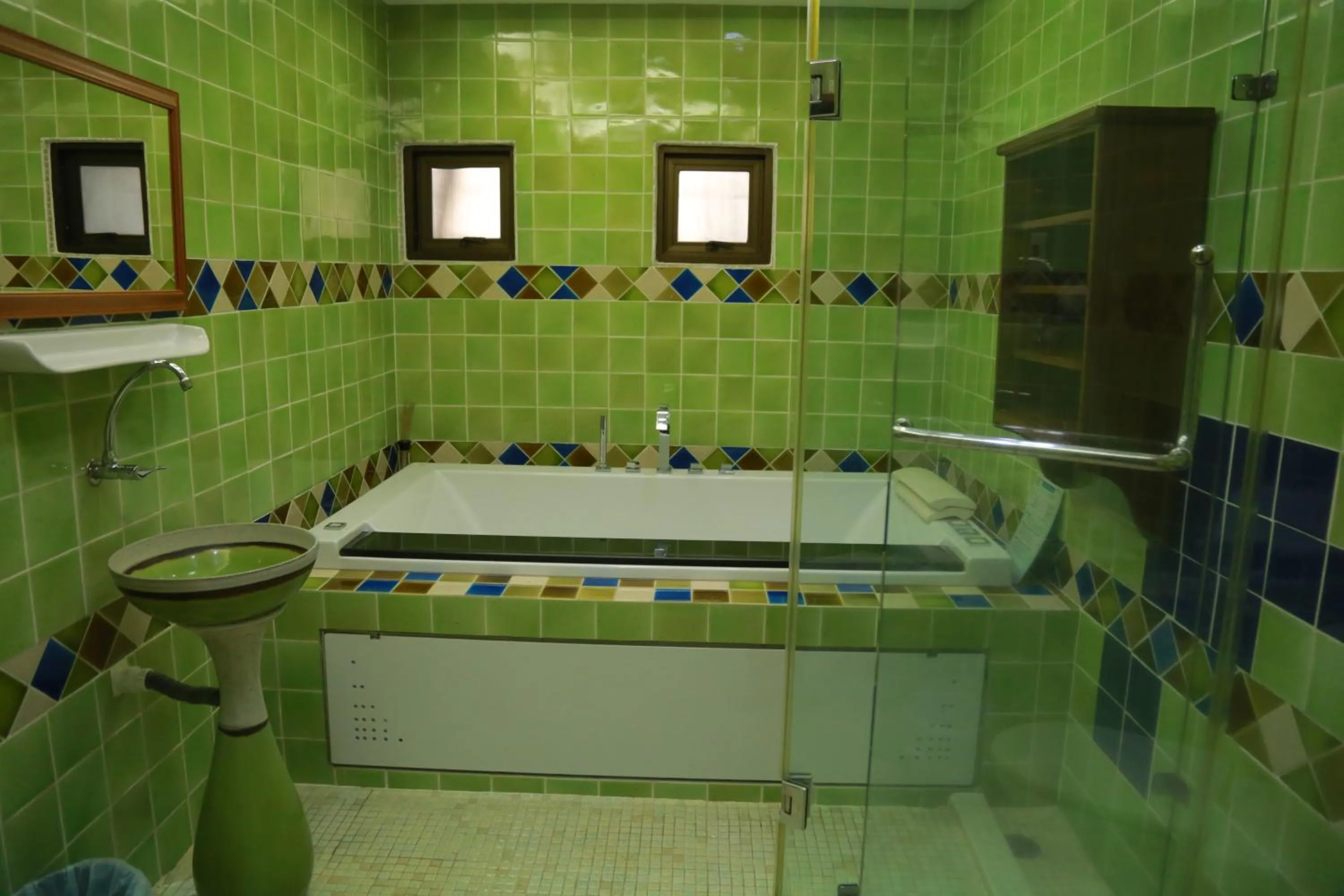 Bath in UPAR Hotels Silom