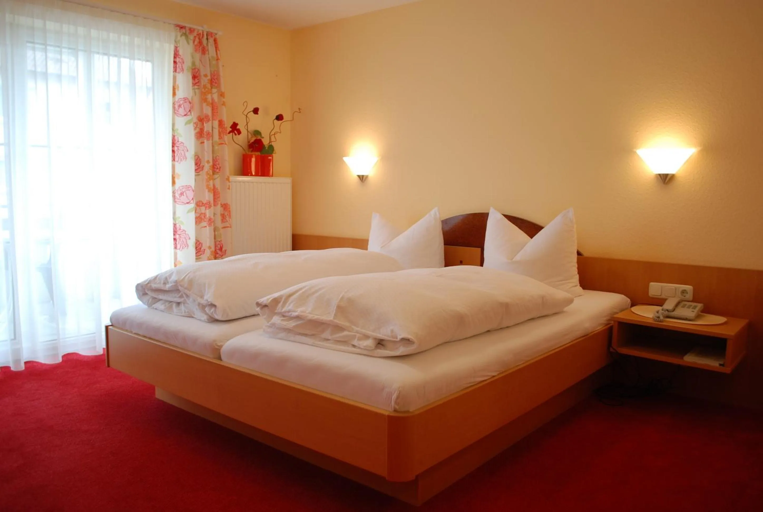 Photo of the whole room, Bed in Im Winkel Appartements und Zimmer