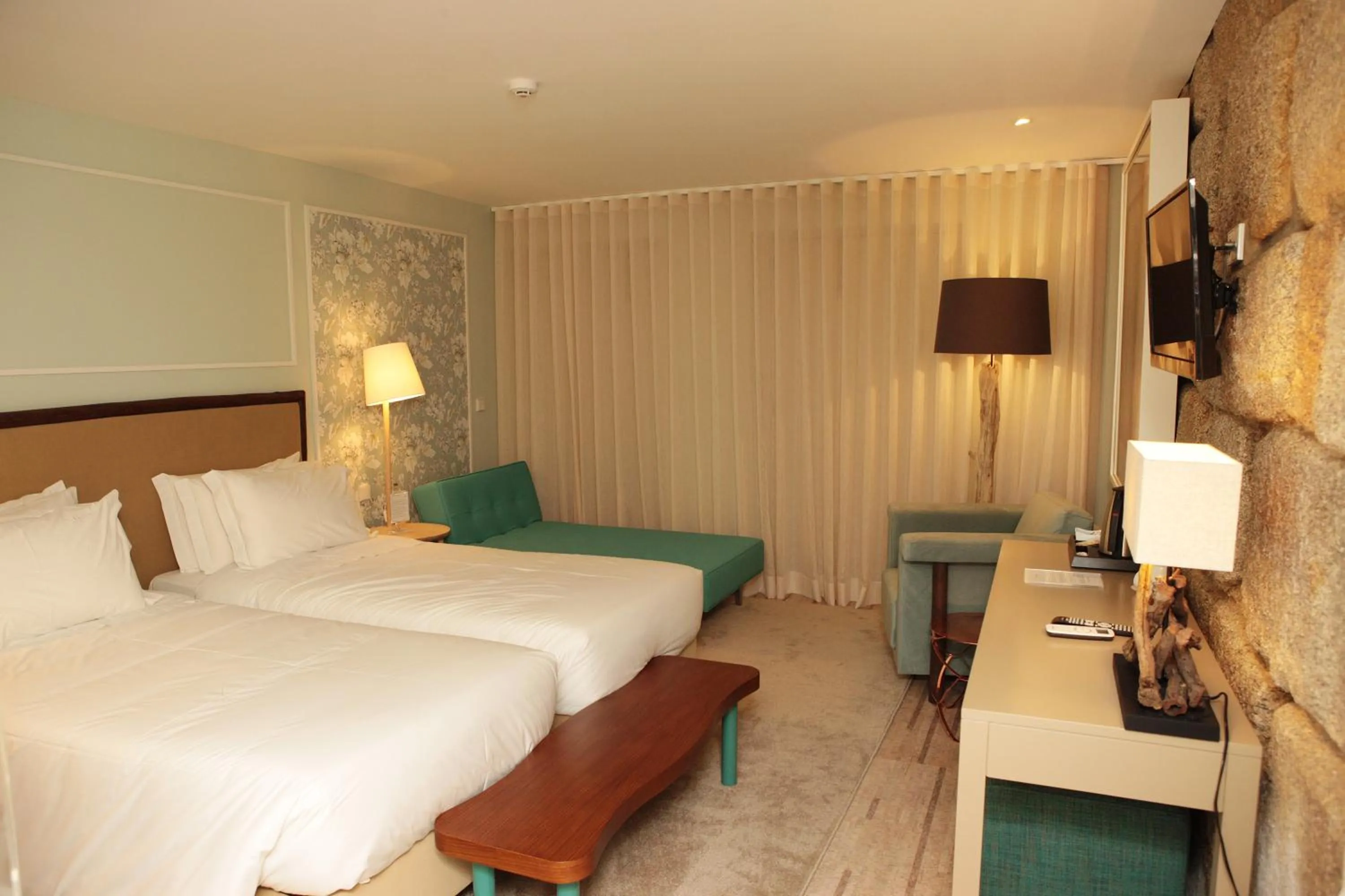 Bedroom, Bed in In Porto Gallery Guesthouse