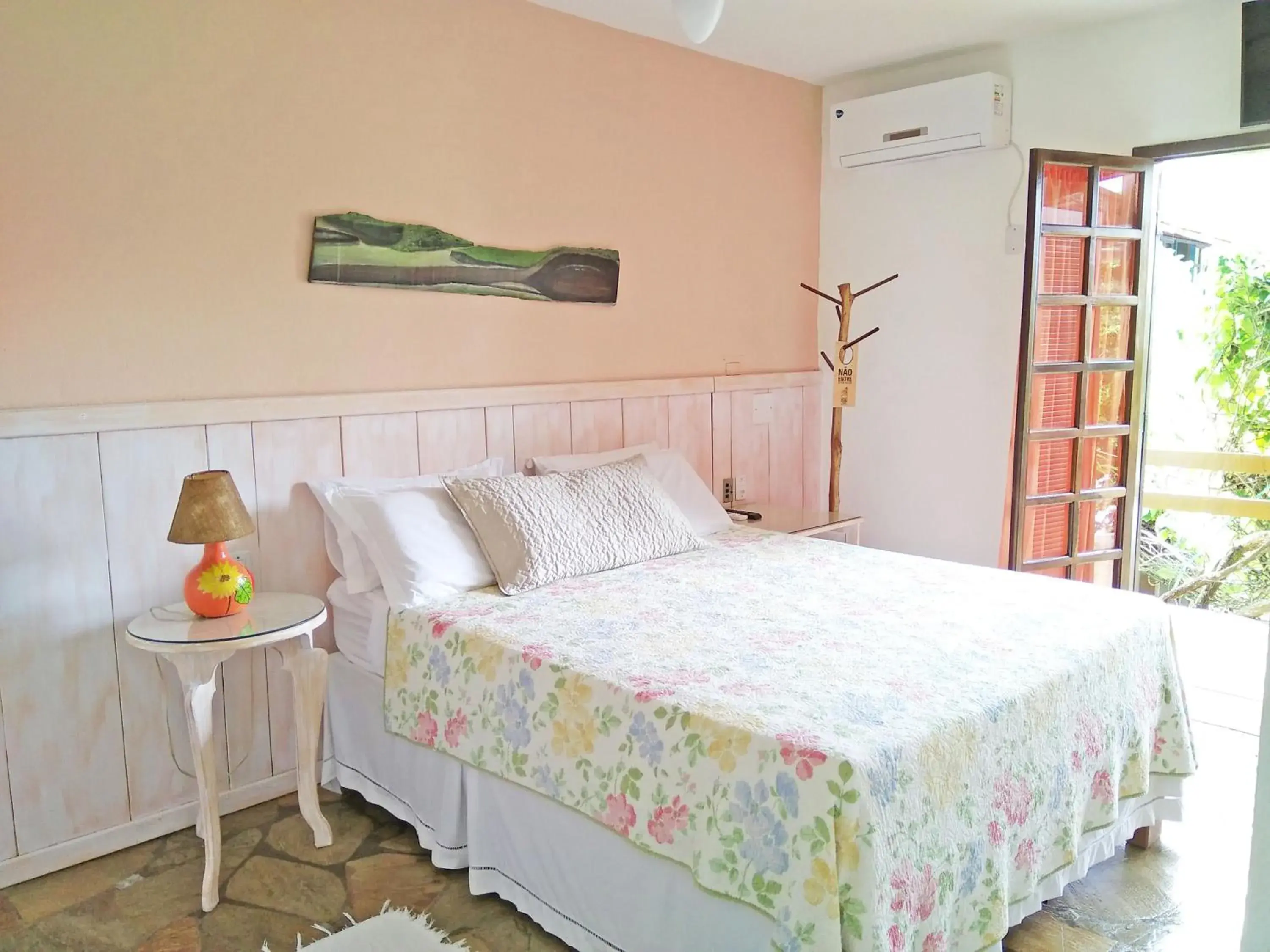 Luxury Triple Room in Pousada Casa de Maria Luxury Triple Room in Pousada Casa de Maria