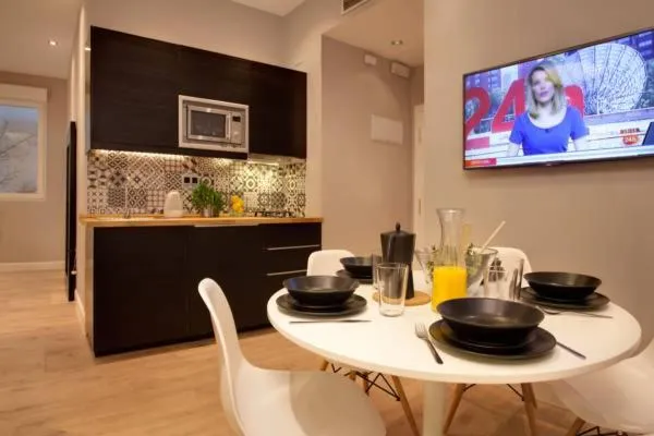 Kitchen or kitchenette in SUITES YOU Platinum