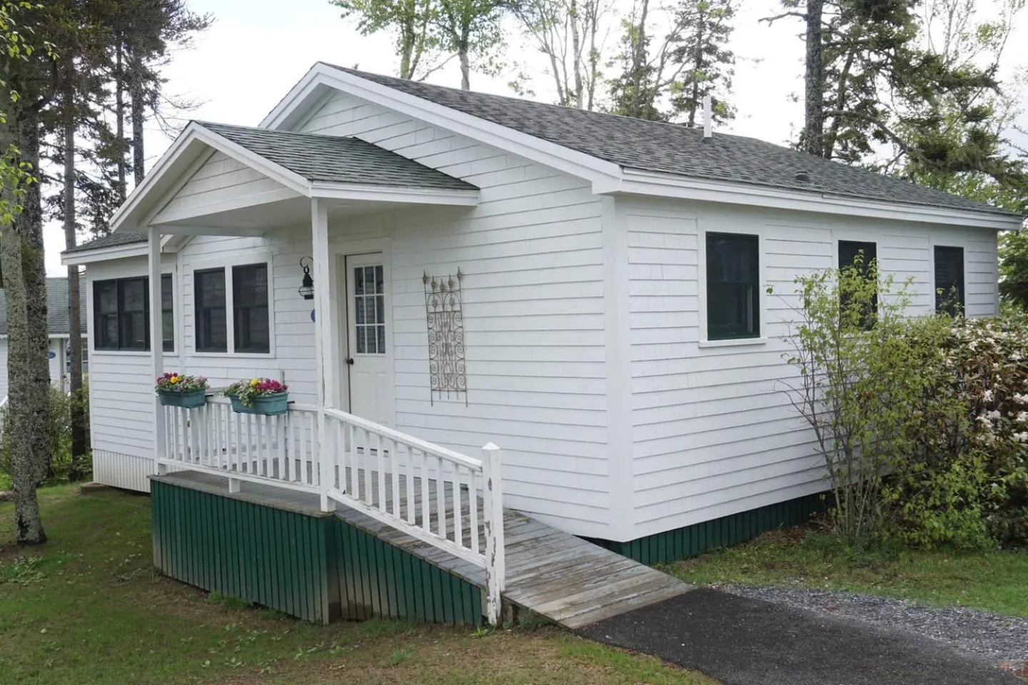 Property building in Newagen Seaside Inn