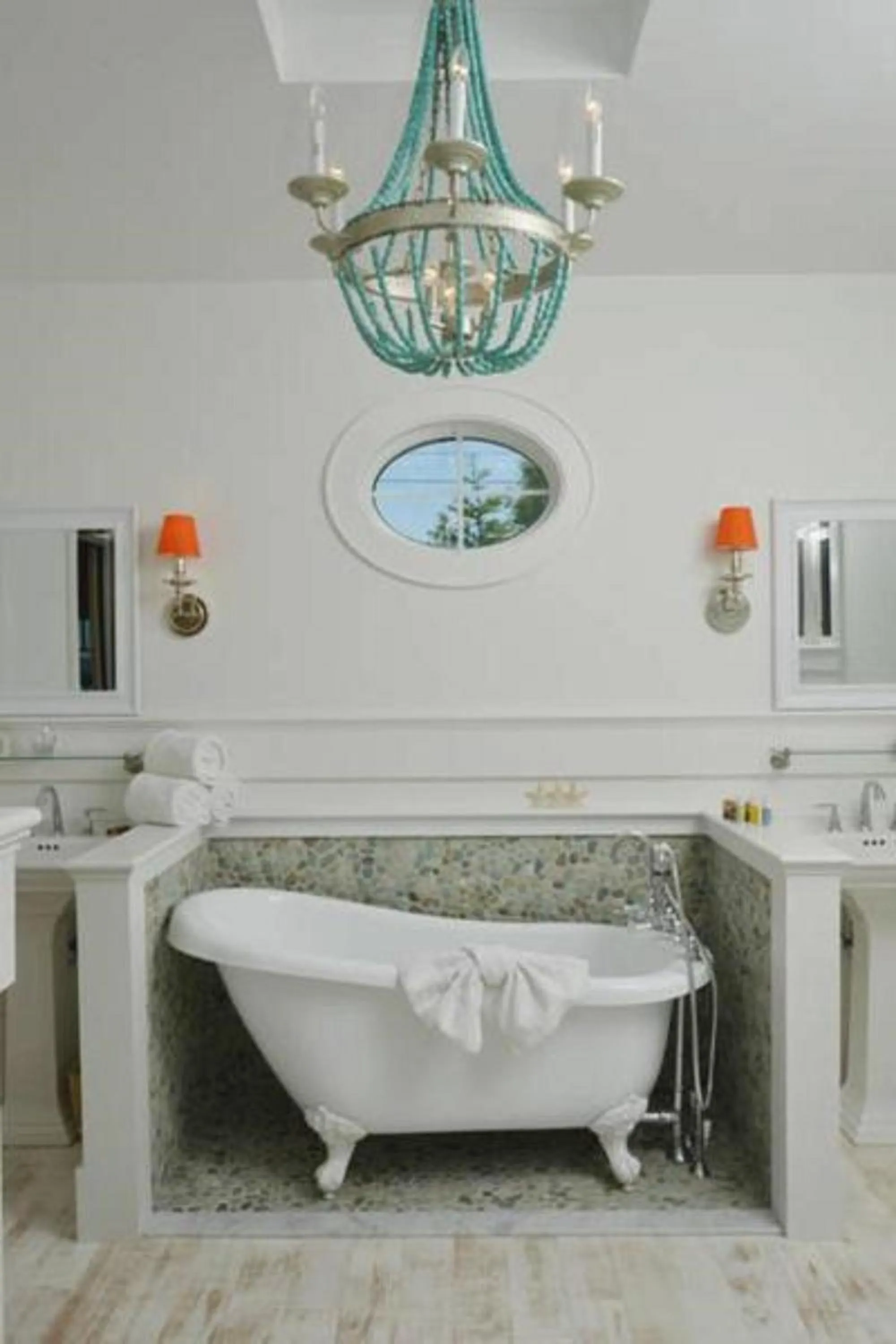 Bathroom in Newagen Seaside Inn