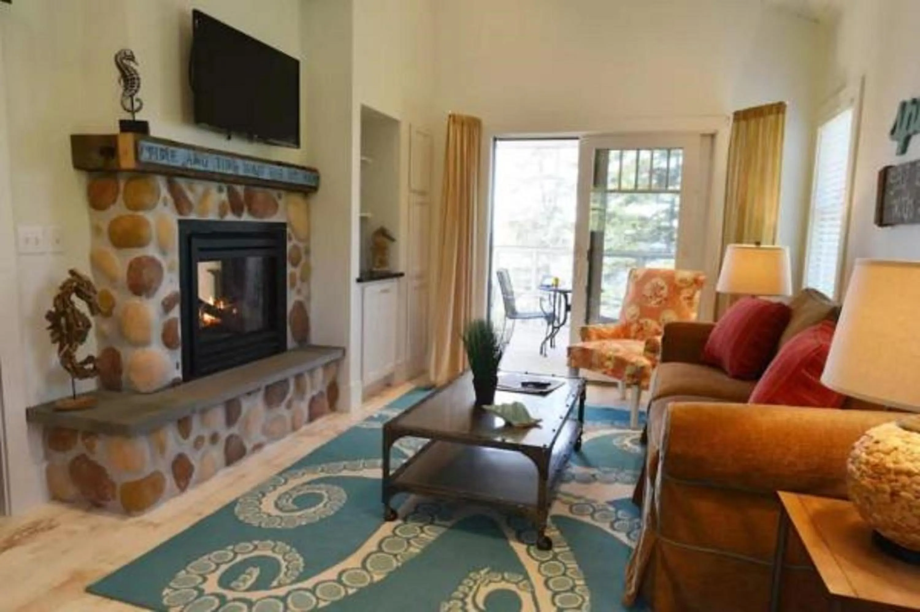 Living room in Newagen Seaside Inn