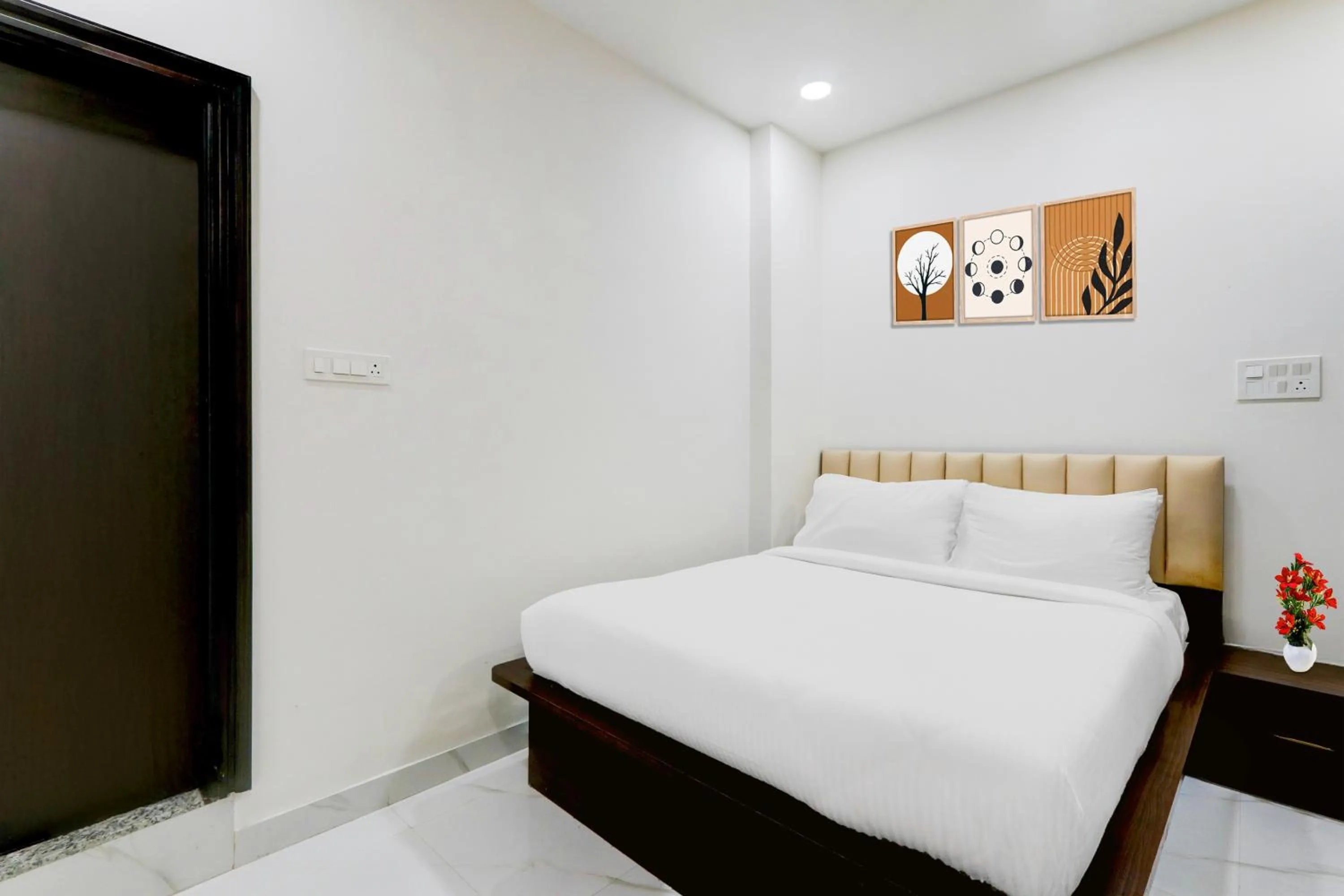 Bedroom, Bed in Palette by CheckIn Chanda Nagar Near GSM Mall
