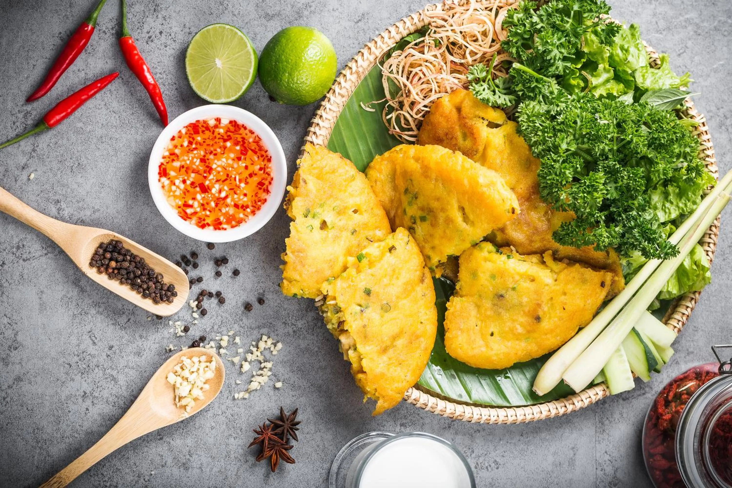 Food and drinks in Vanda Hotel