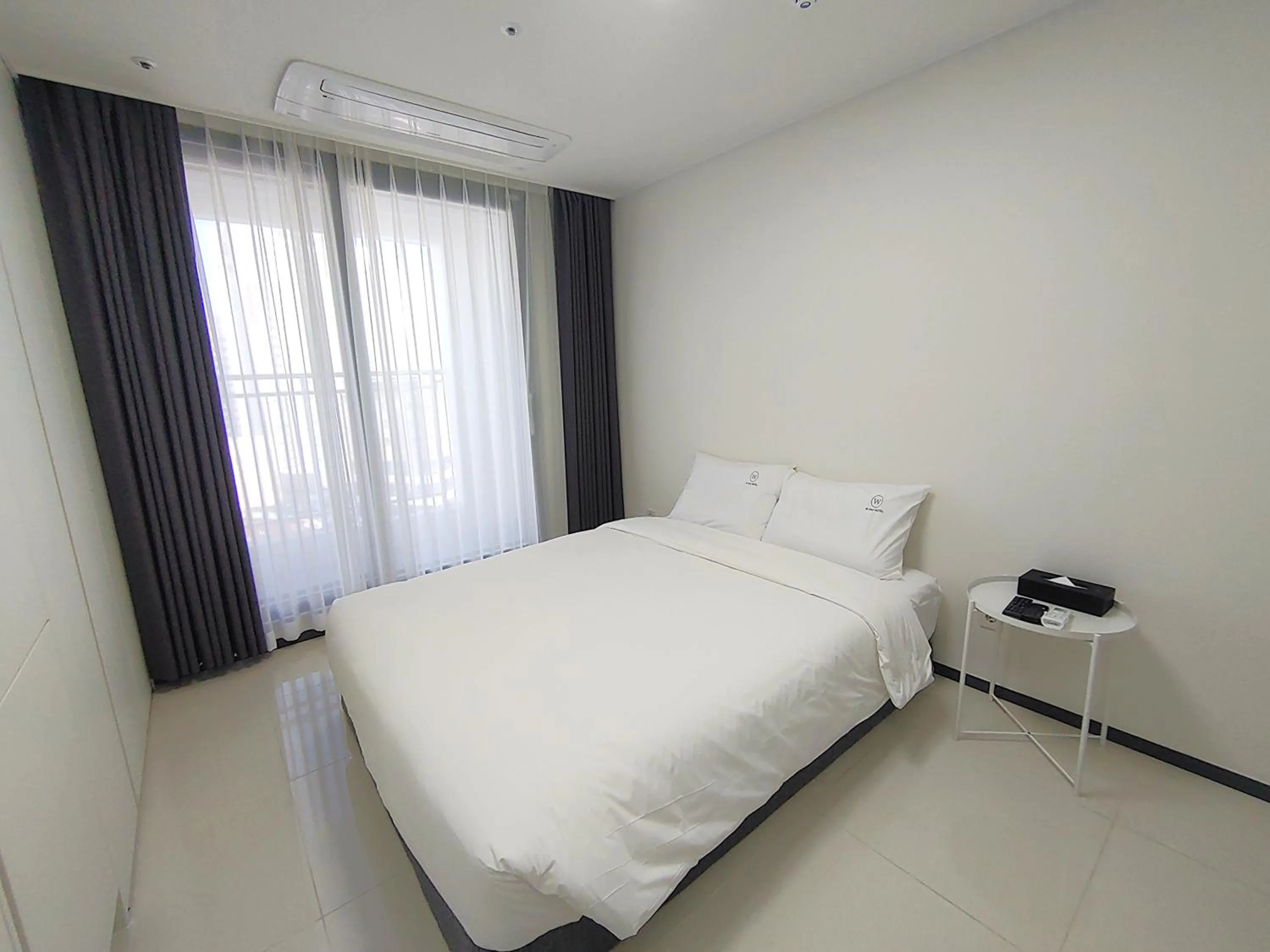 Bed in W Stay Hotel Busan City Hall