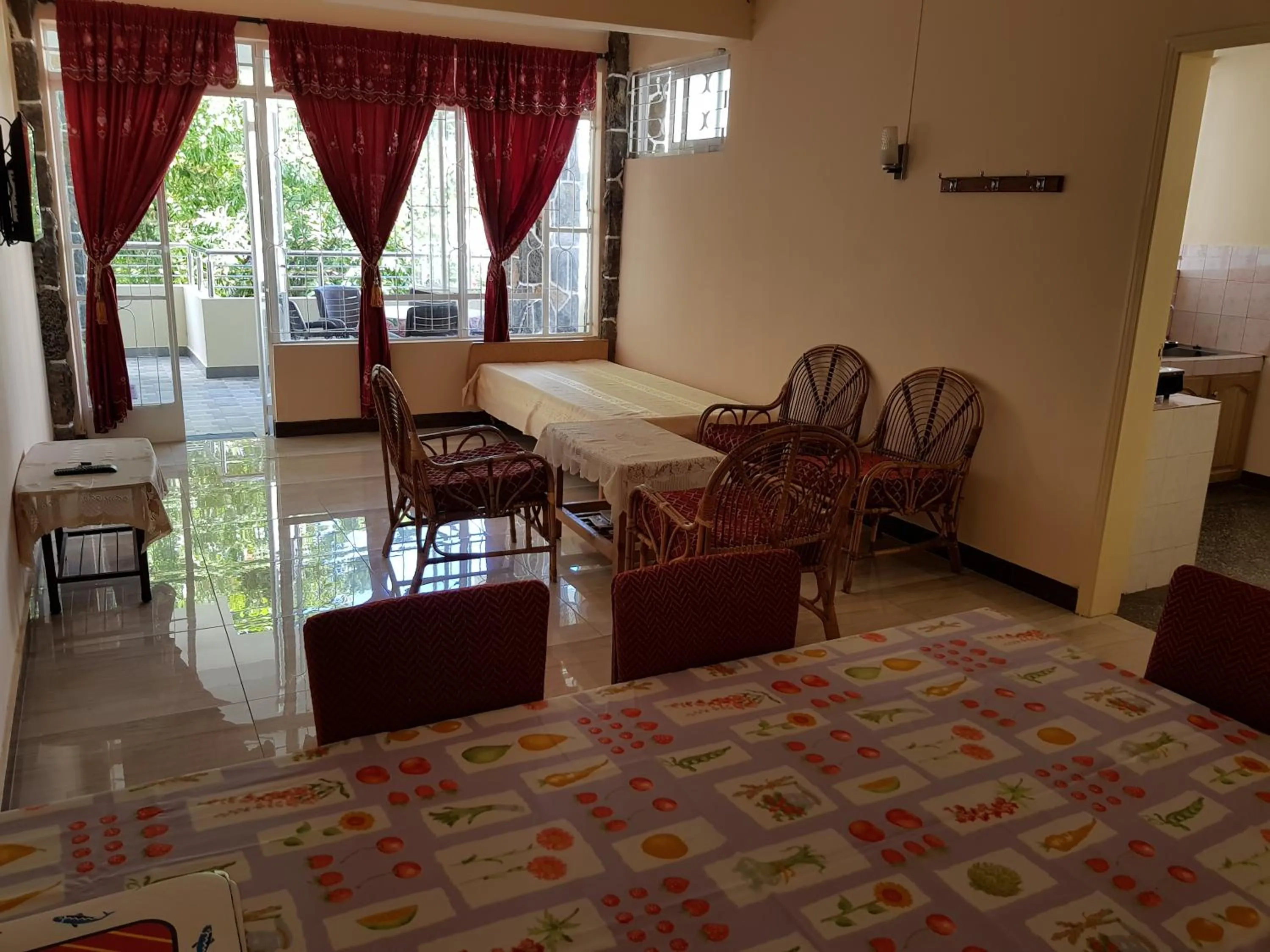 Living room, Bed in Pereybere Beach Apartments