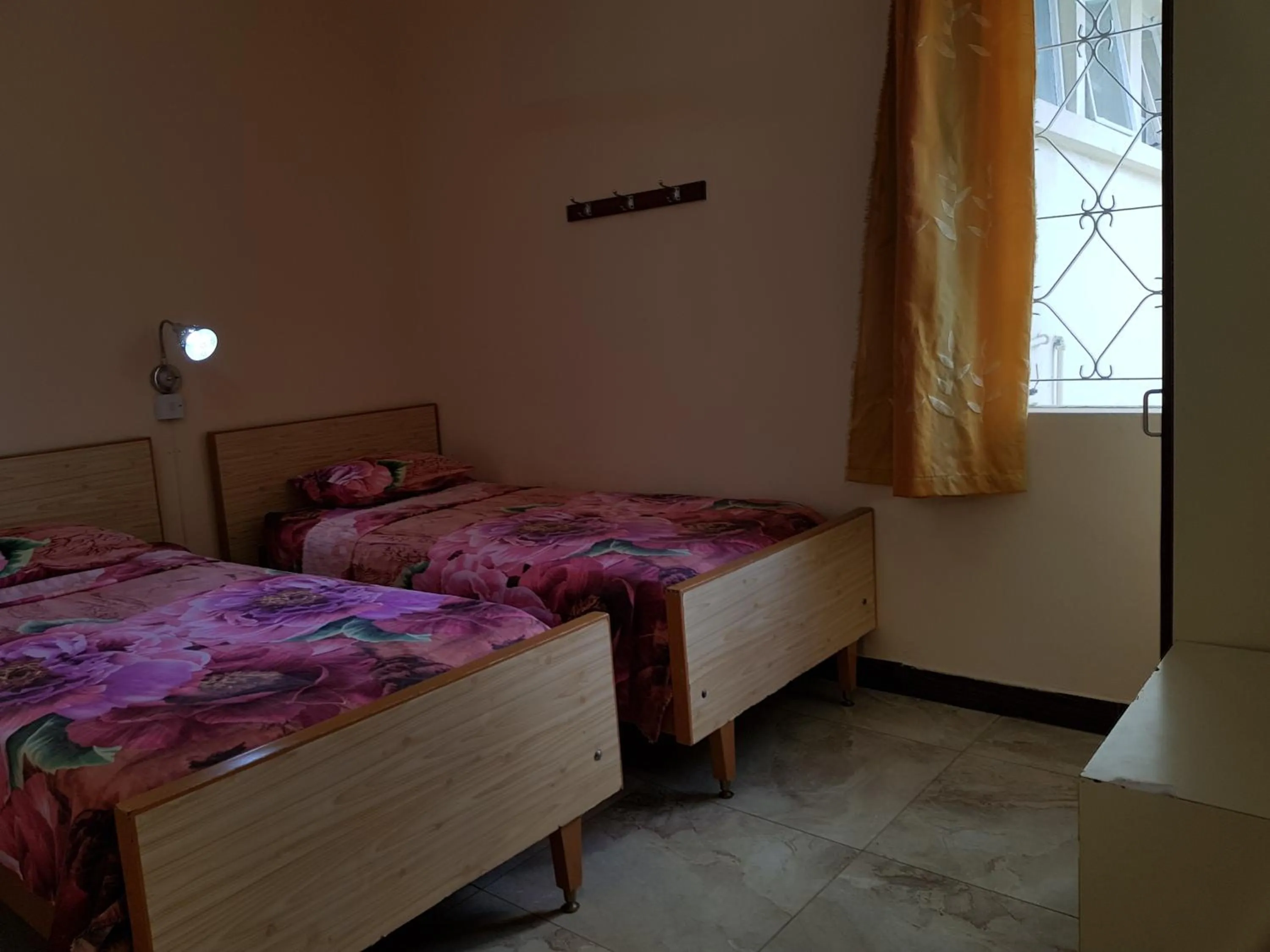 Bedroom, Bed in Pereybere Beach Apartments