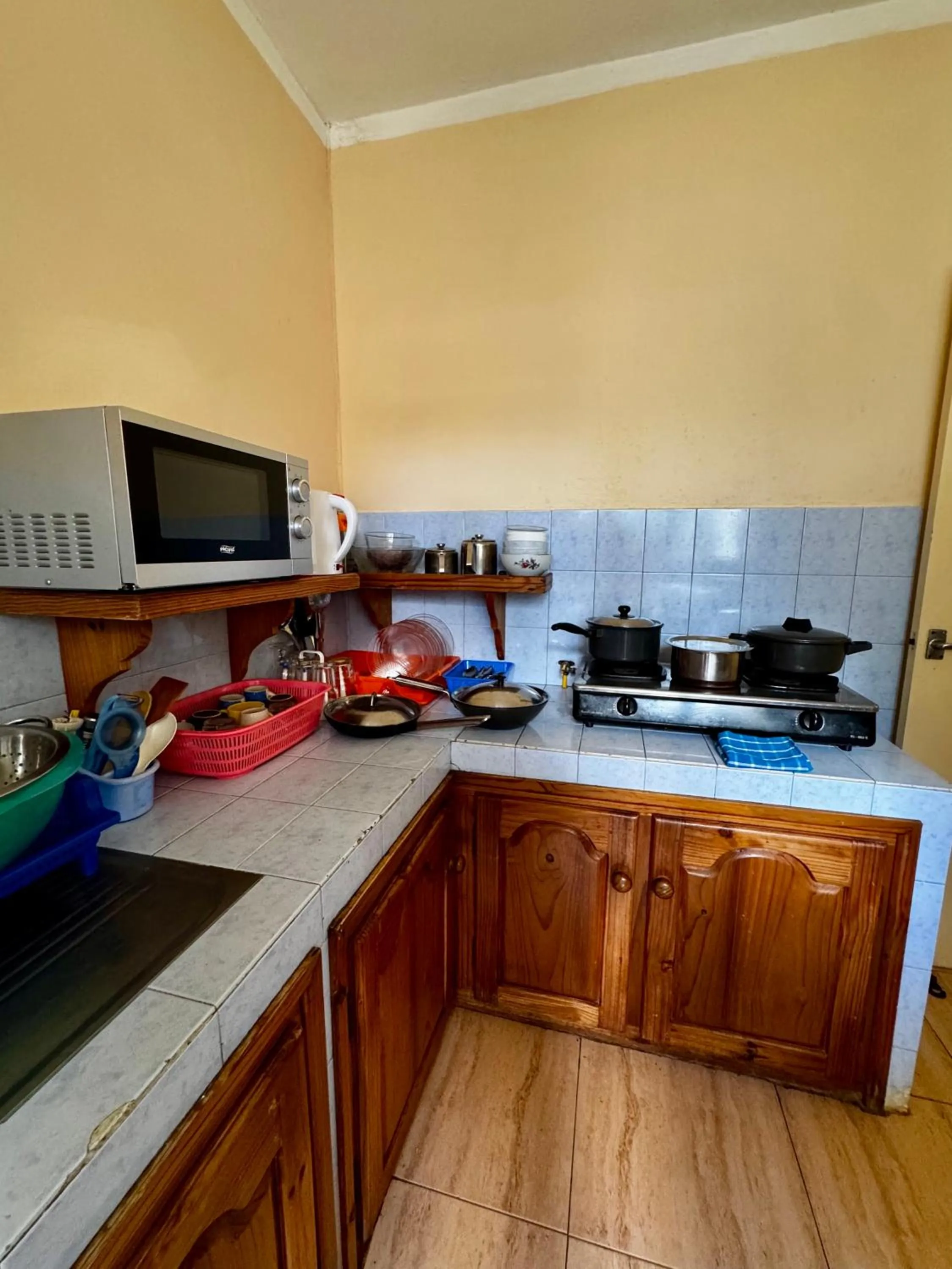 kitchen in Pereybere Beach Apartments