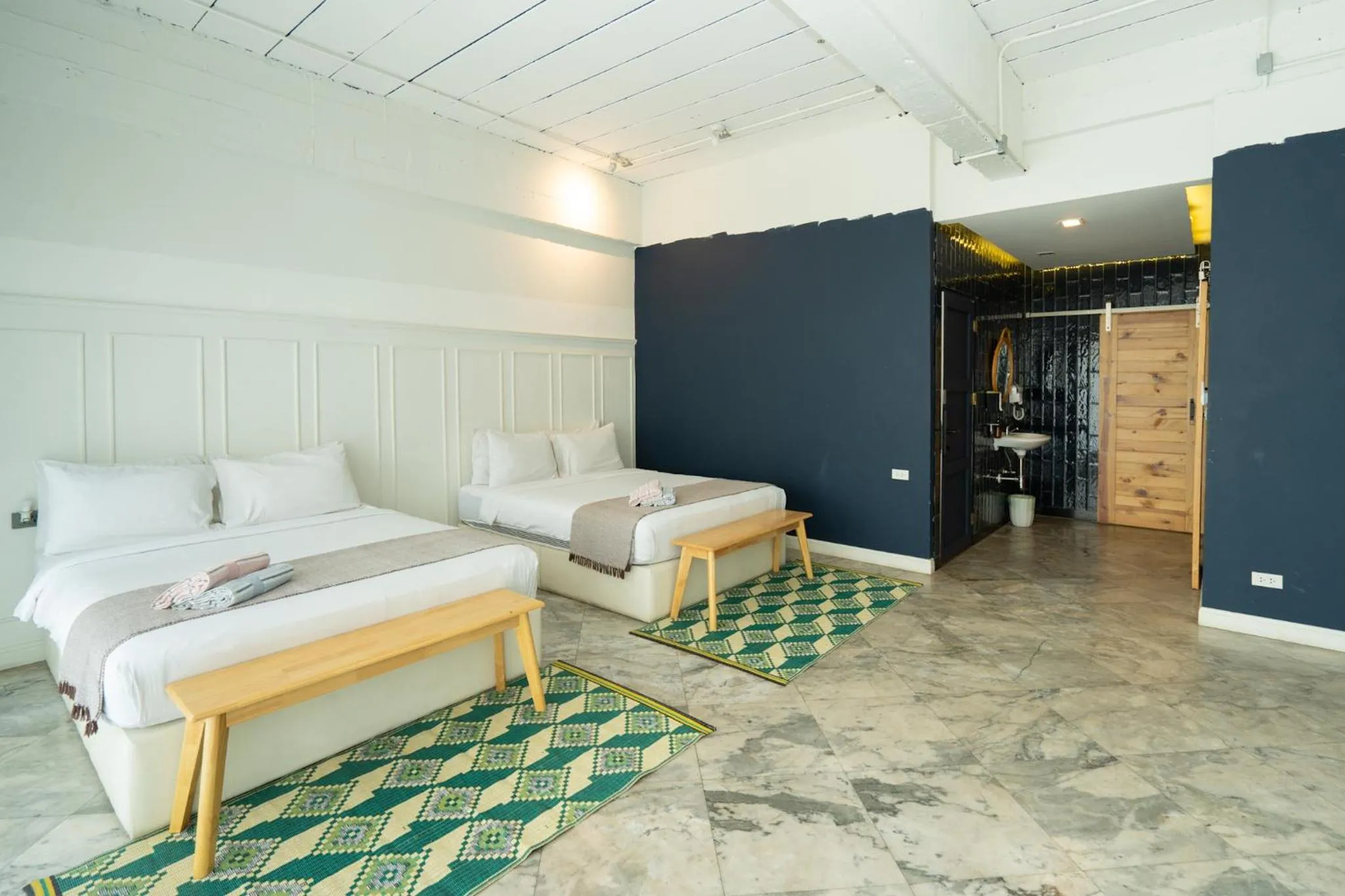 Bed in The Local Khaosan Bangkok Hotel