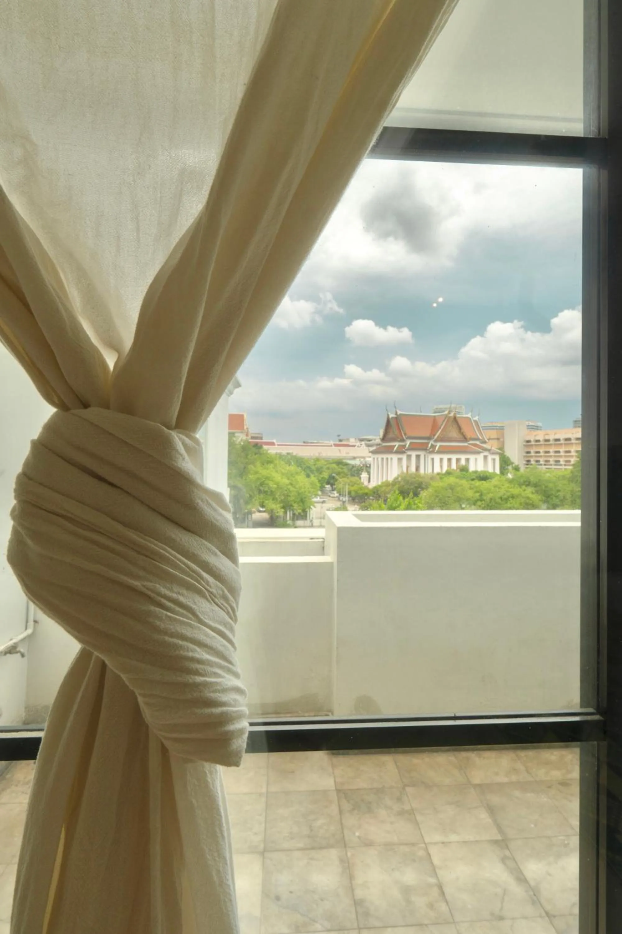 The Local Khaosan Bangkok Hotel