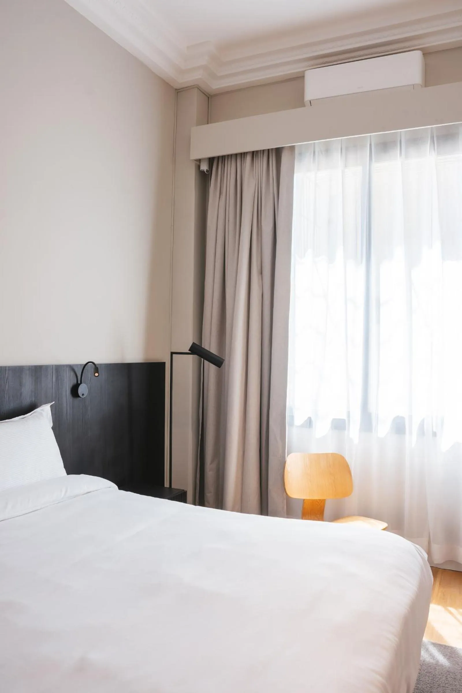 Bed in Main By Babel