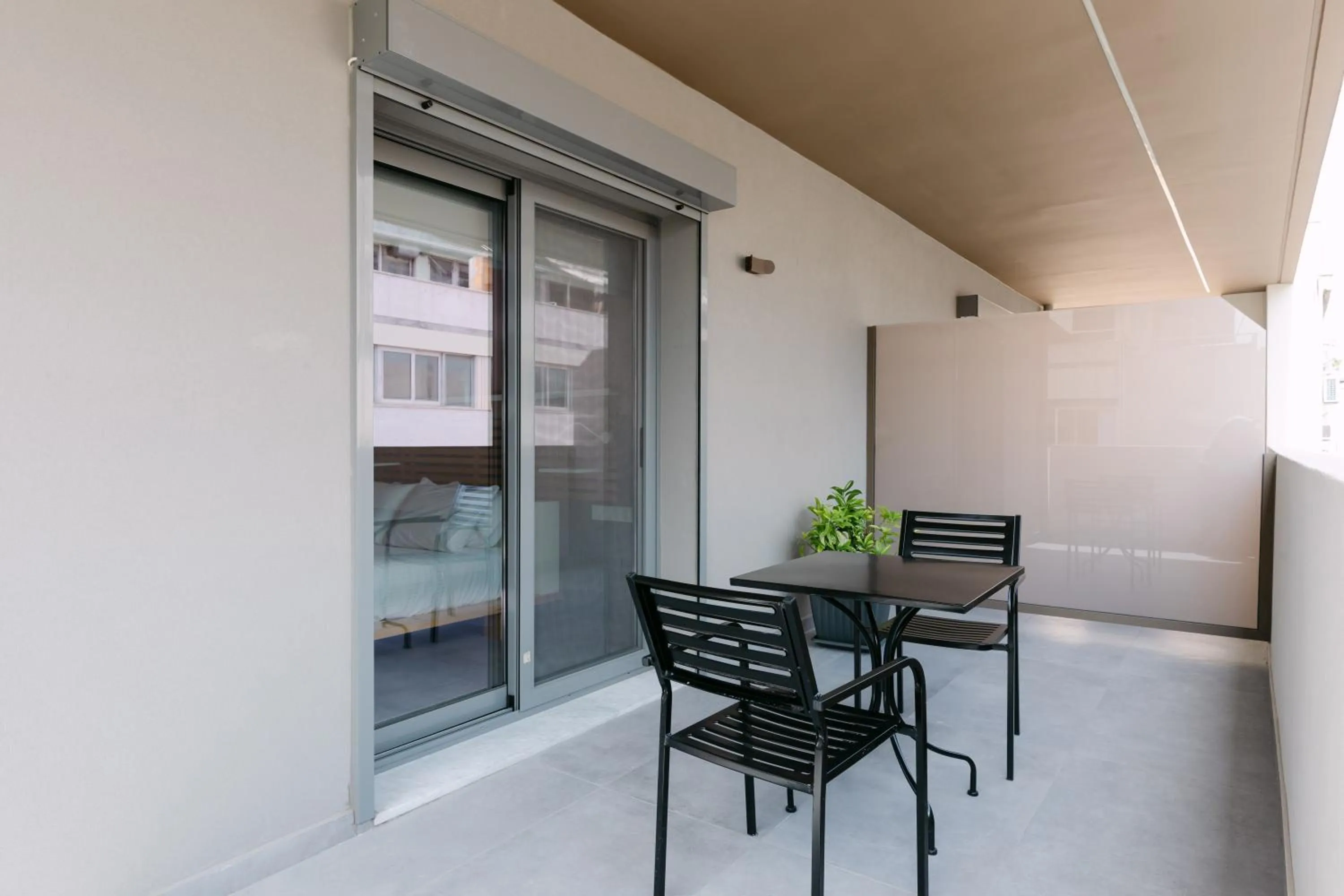 Balcony/Terrace in 11 Reasons Why Metaxourgeio