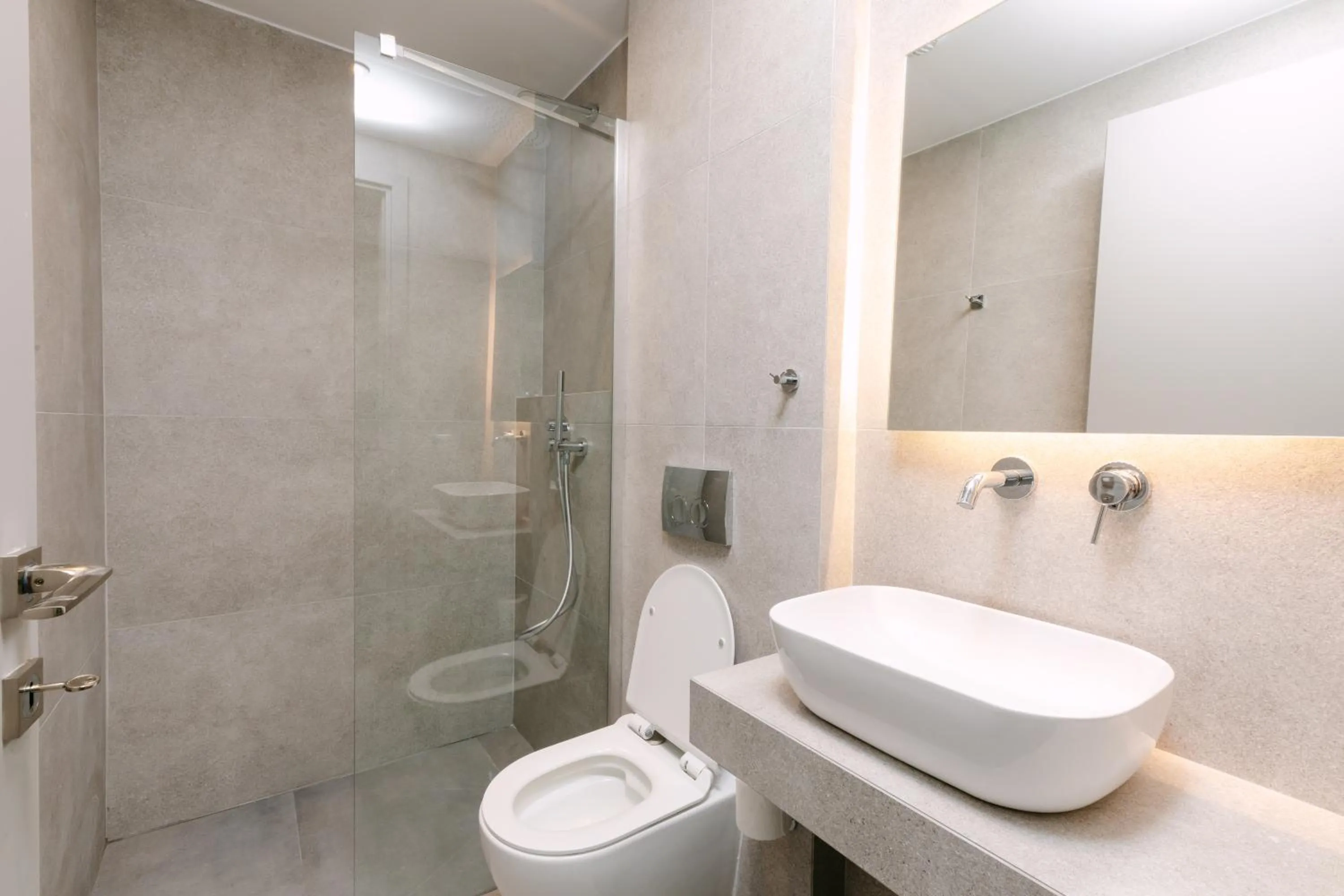 Bathroom in 11 Reasons Why Metaxourgeio