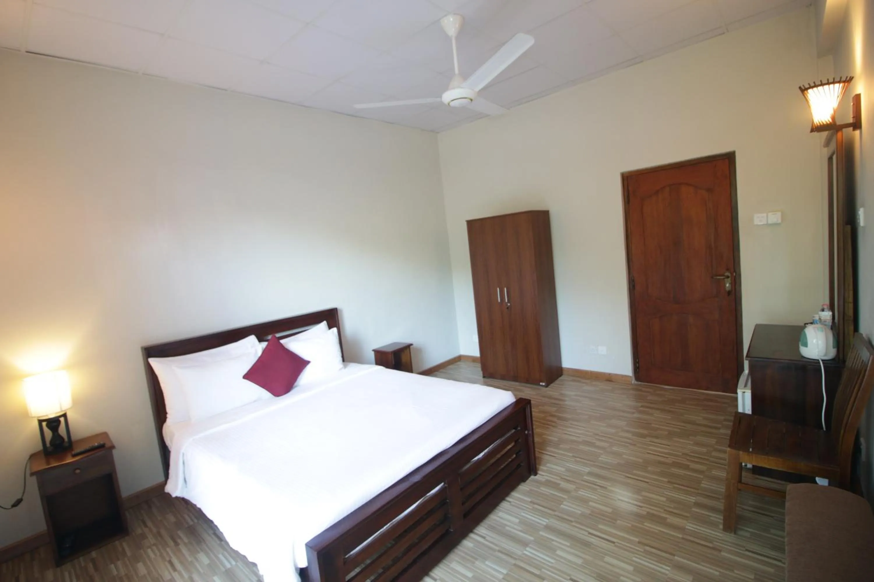 Bedroom, Bed in Villa Arunalu Kandy