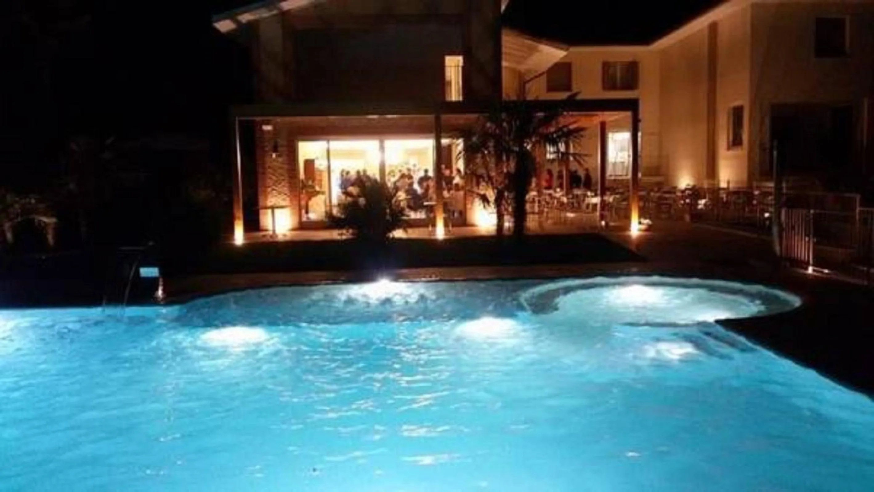 Night in Locanda Corte Montioni