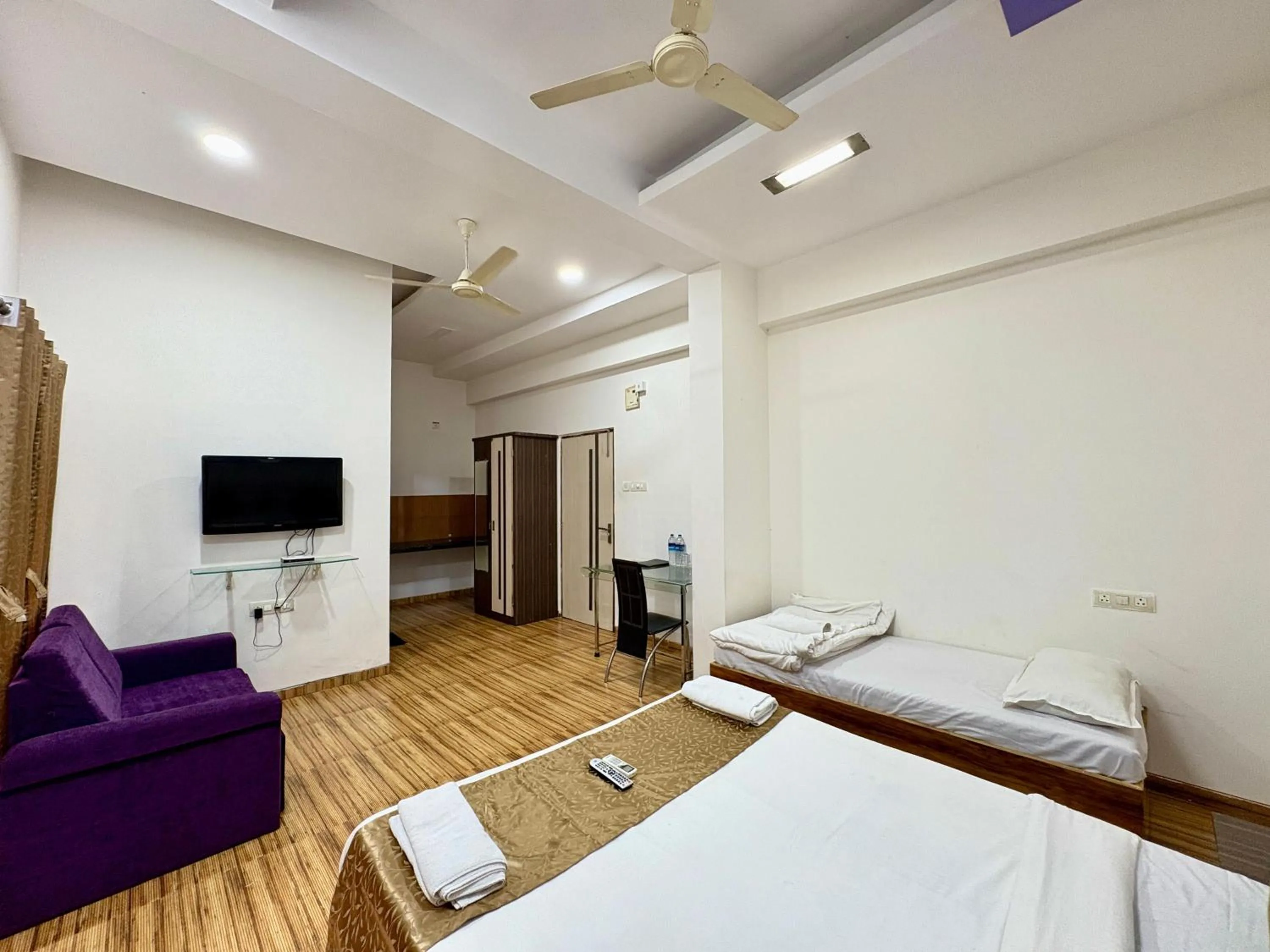 Bed in Le Tranquil Resort