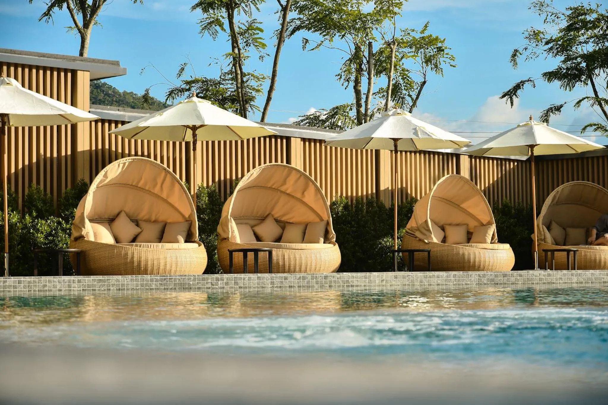 Swimming pool in Viewpoint Khaoyai Hotel