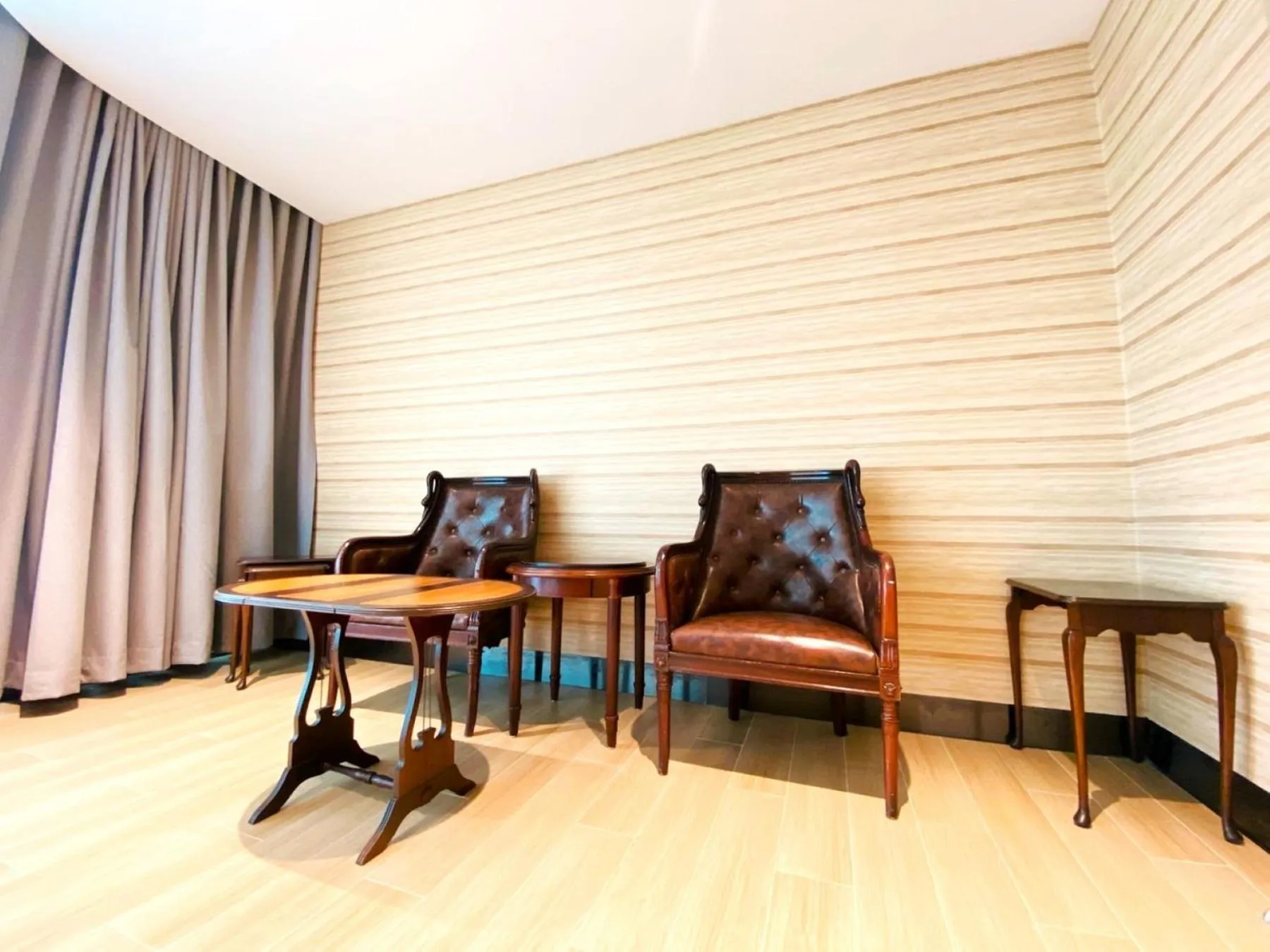 Seating area in Viewpoint Khaoyai Hotel