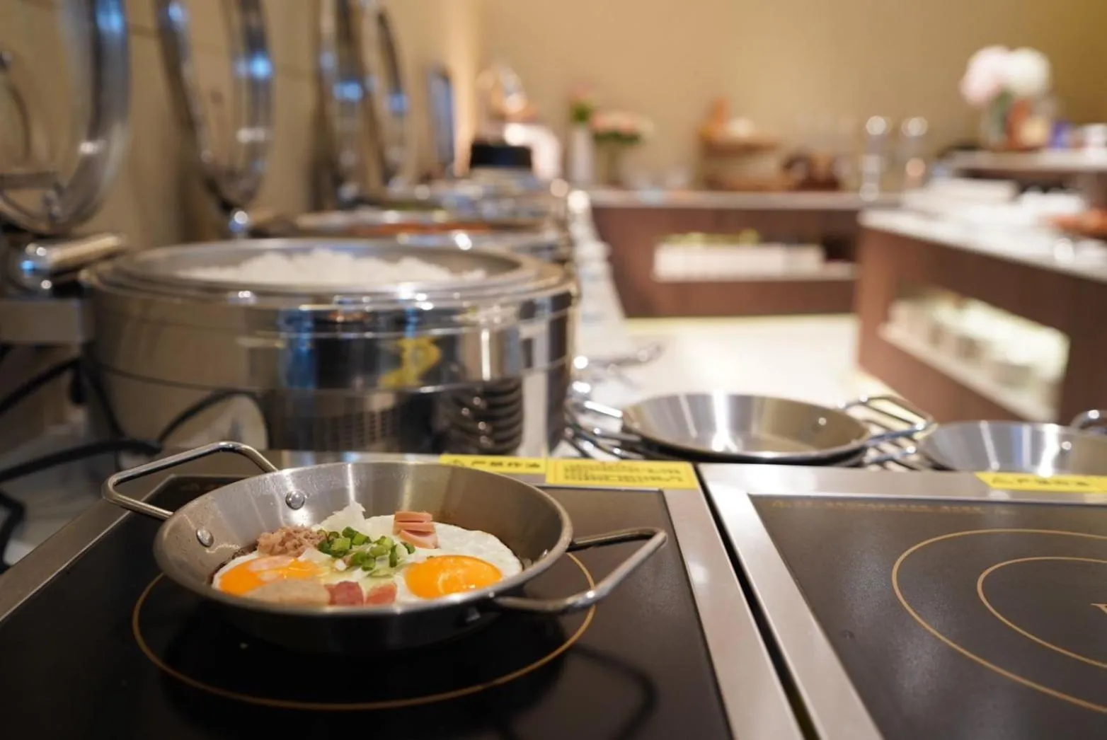 Buffet breakfast in Viewpoint Khaoyai Hotel