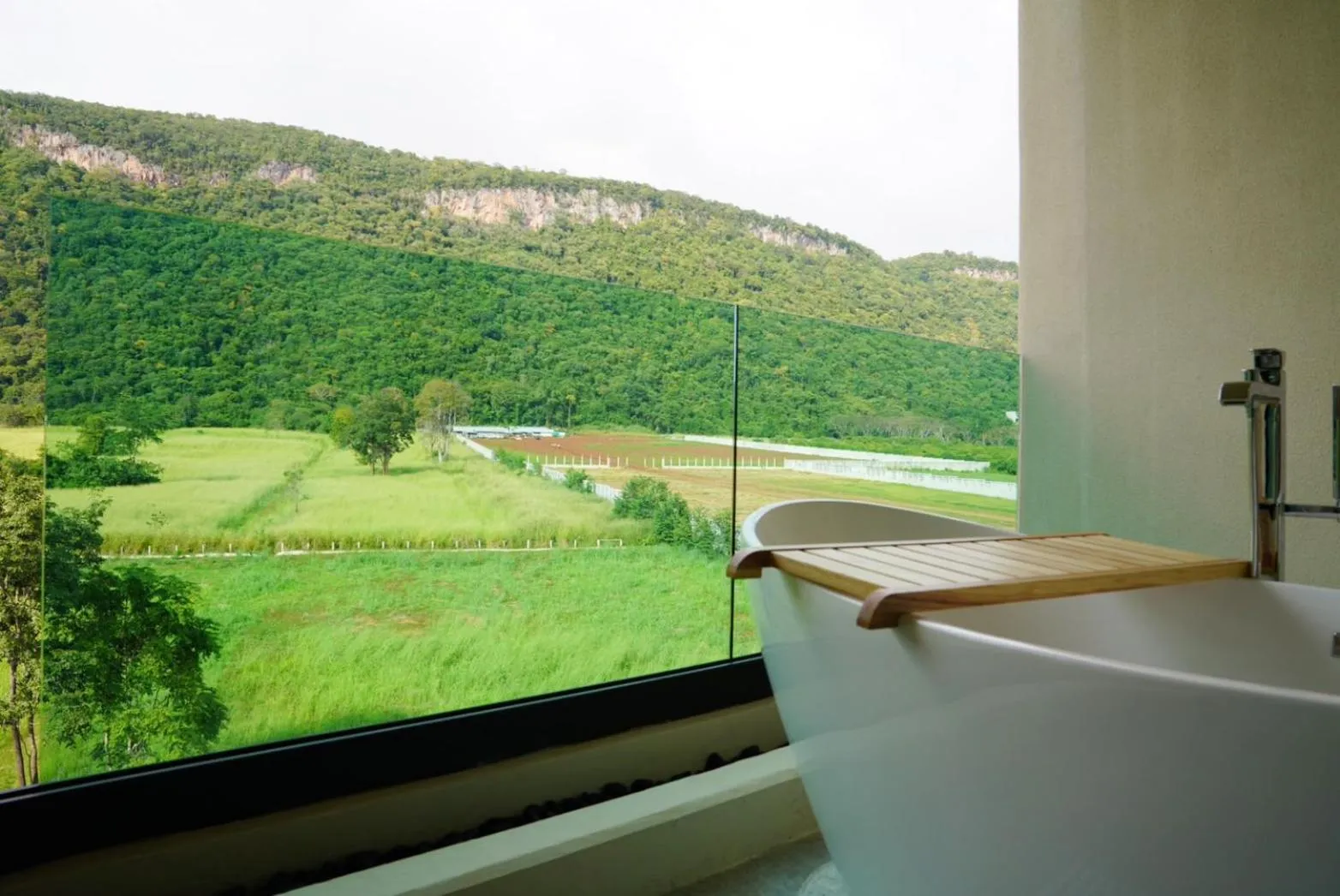 Mountain view in Viewpoint Khaoyai Hotel