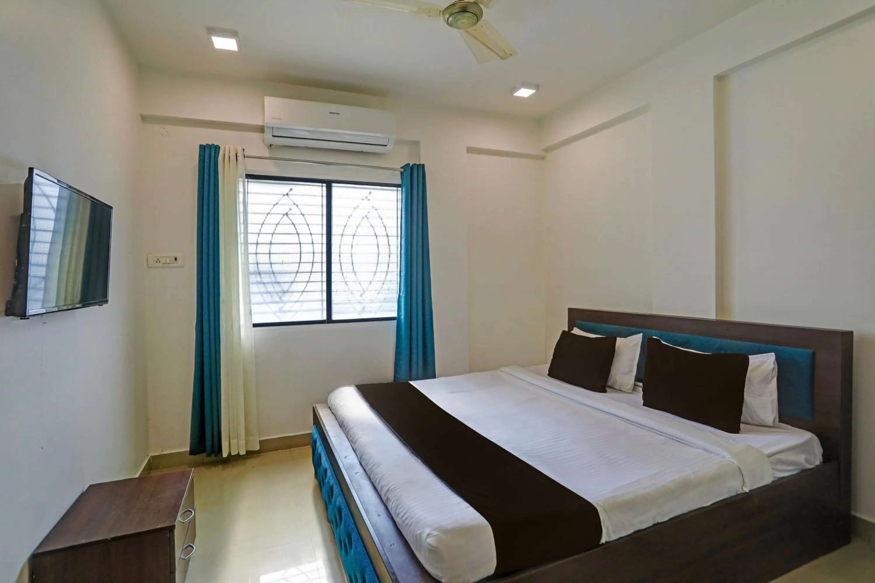 Bedroom, Bed in Hotel O YUVA INN