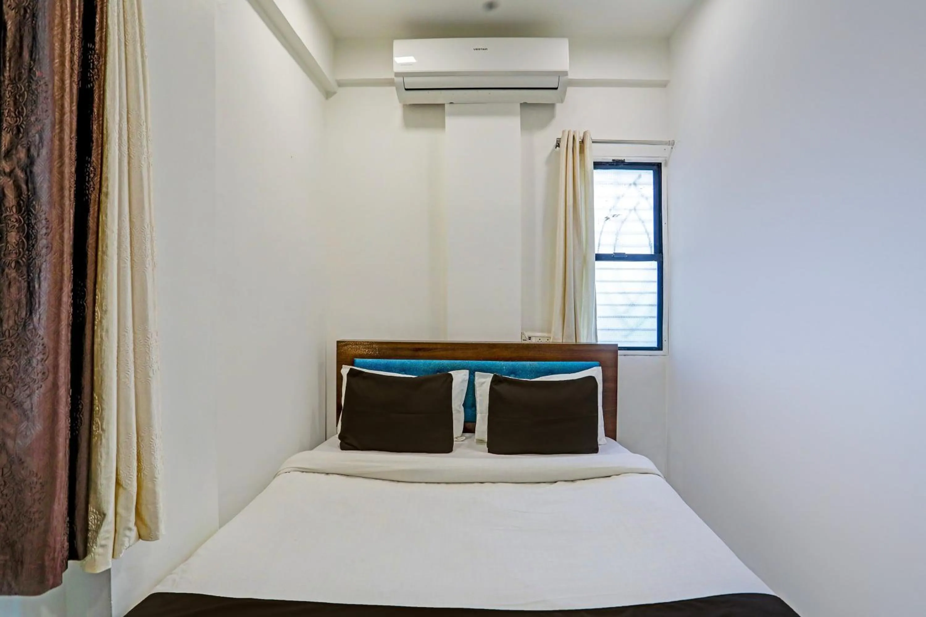 Bedroom, Bed in Hotel O YUVA INN