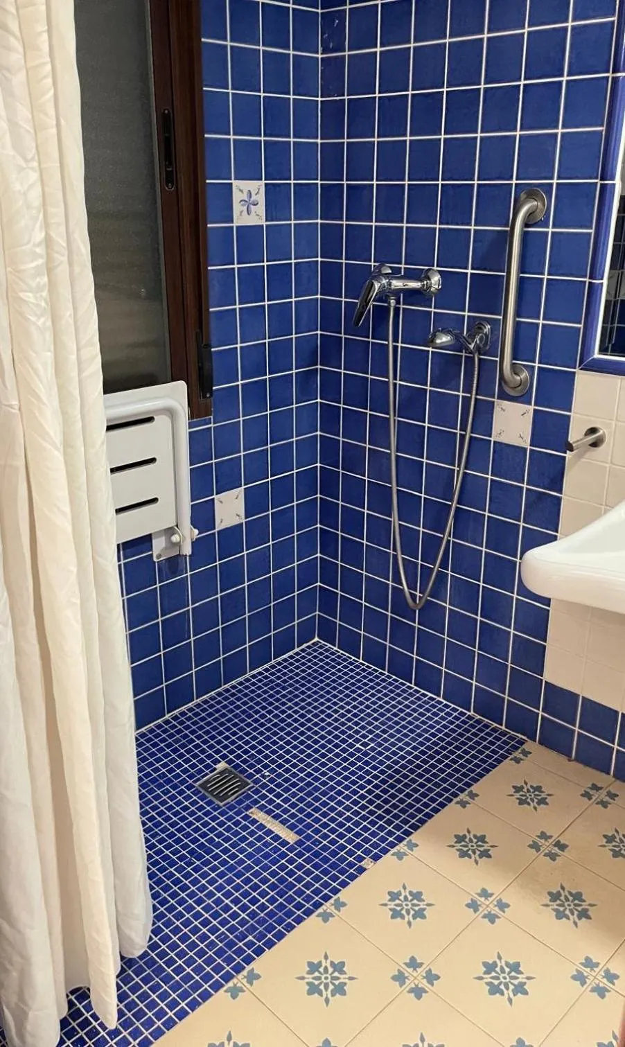 Bathroom in Alojamiento Antigua Fábrica