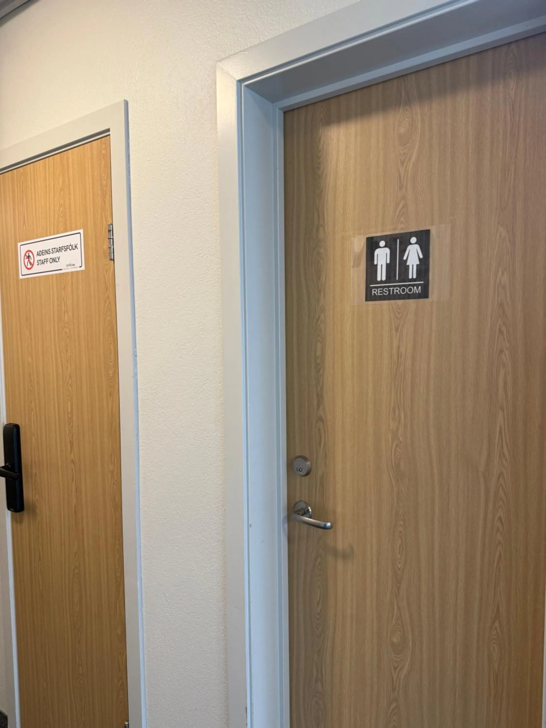 Bathroom in Skogar Hostel