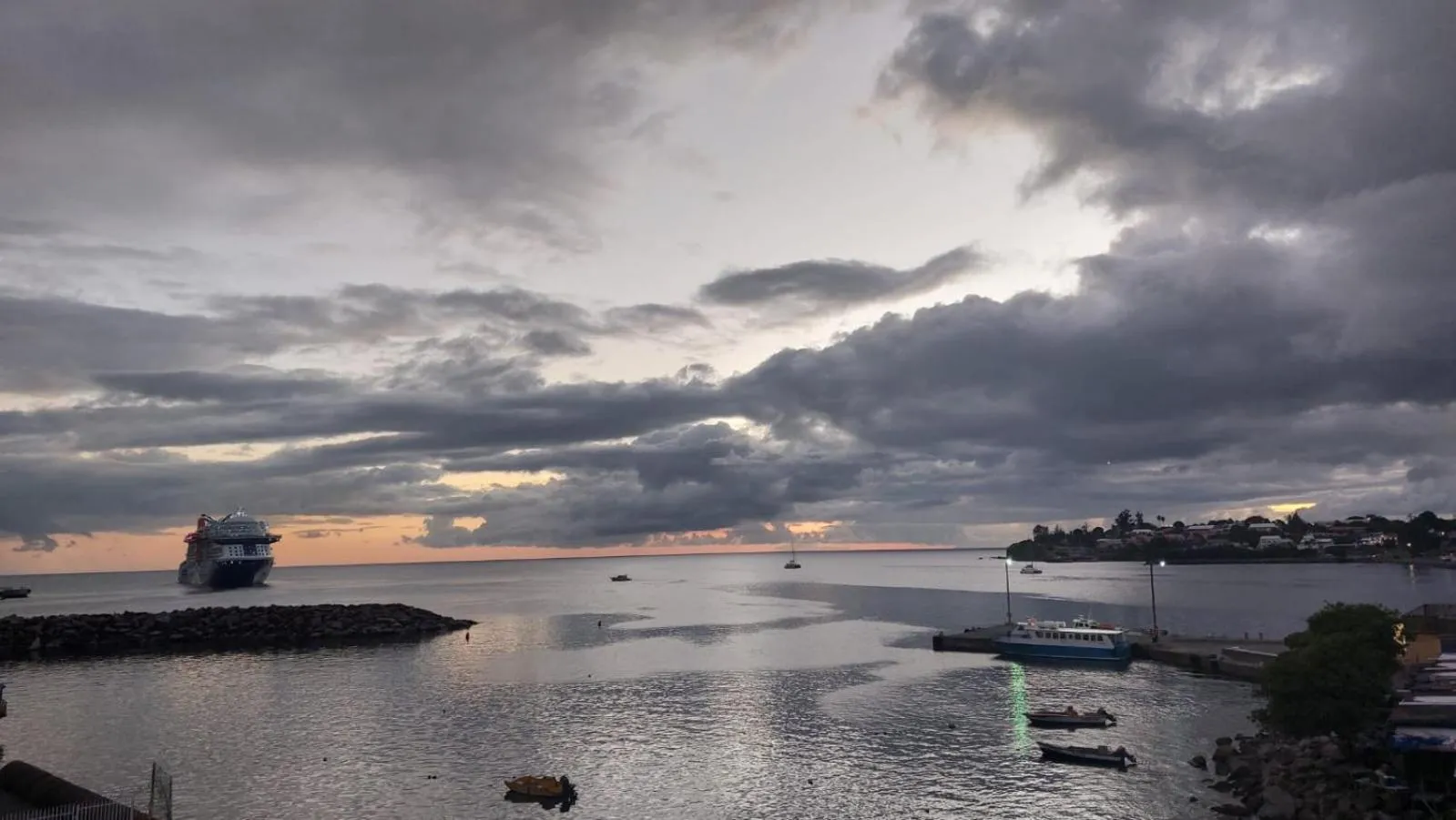 Natural landscape in Kings Pavilion Suites Hotel
