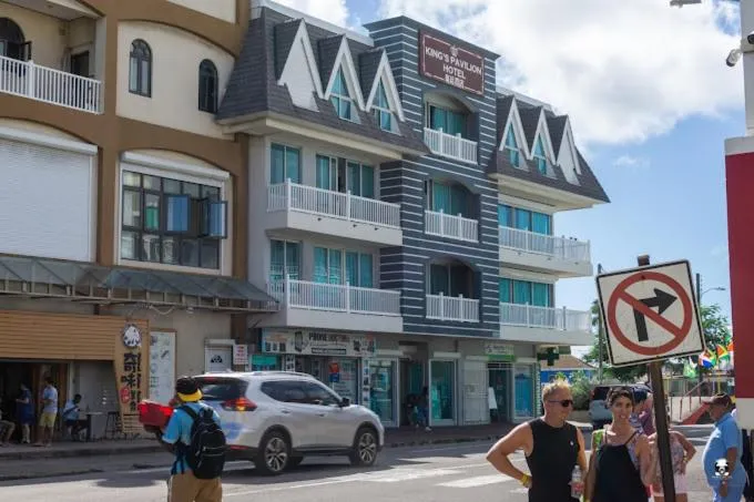 Kings Pavilion Suites Hotel