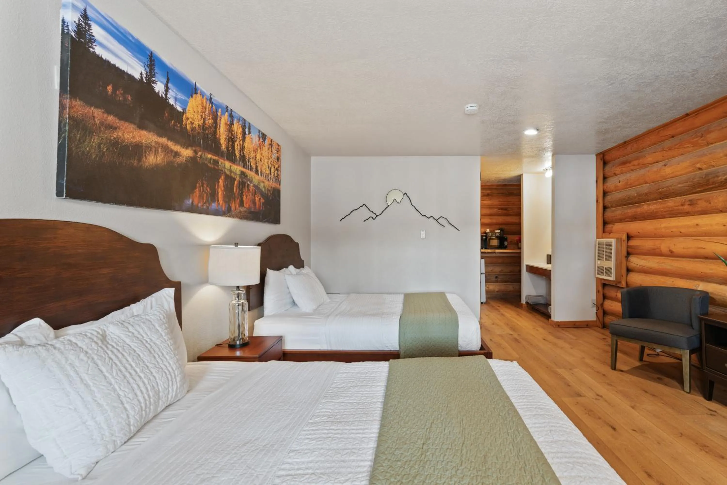 Bed in Duck Creek Village Inn