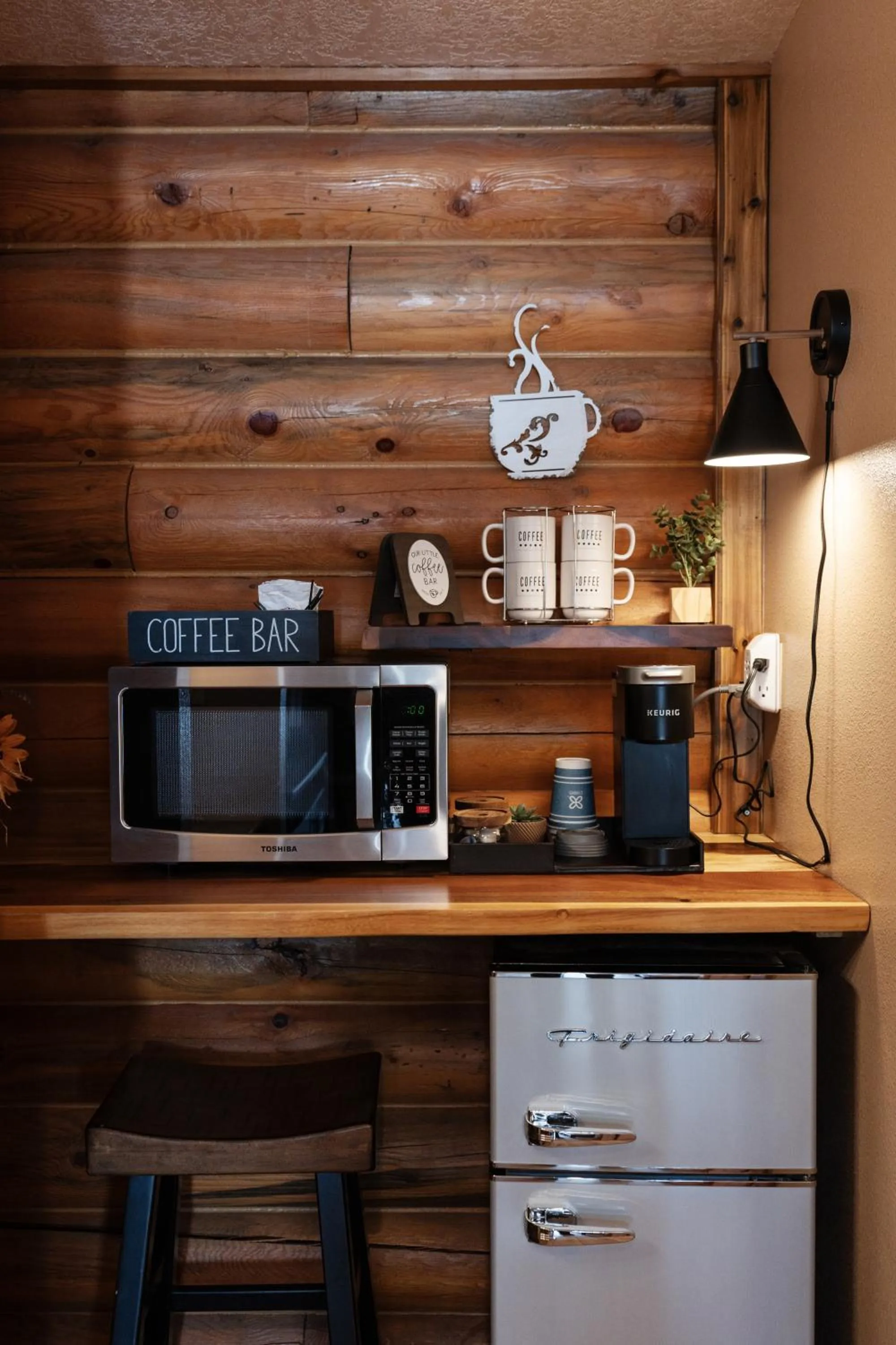 minibar in Duck Creek Village Inn
