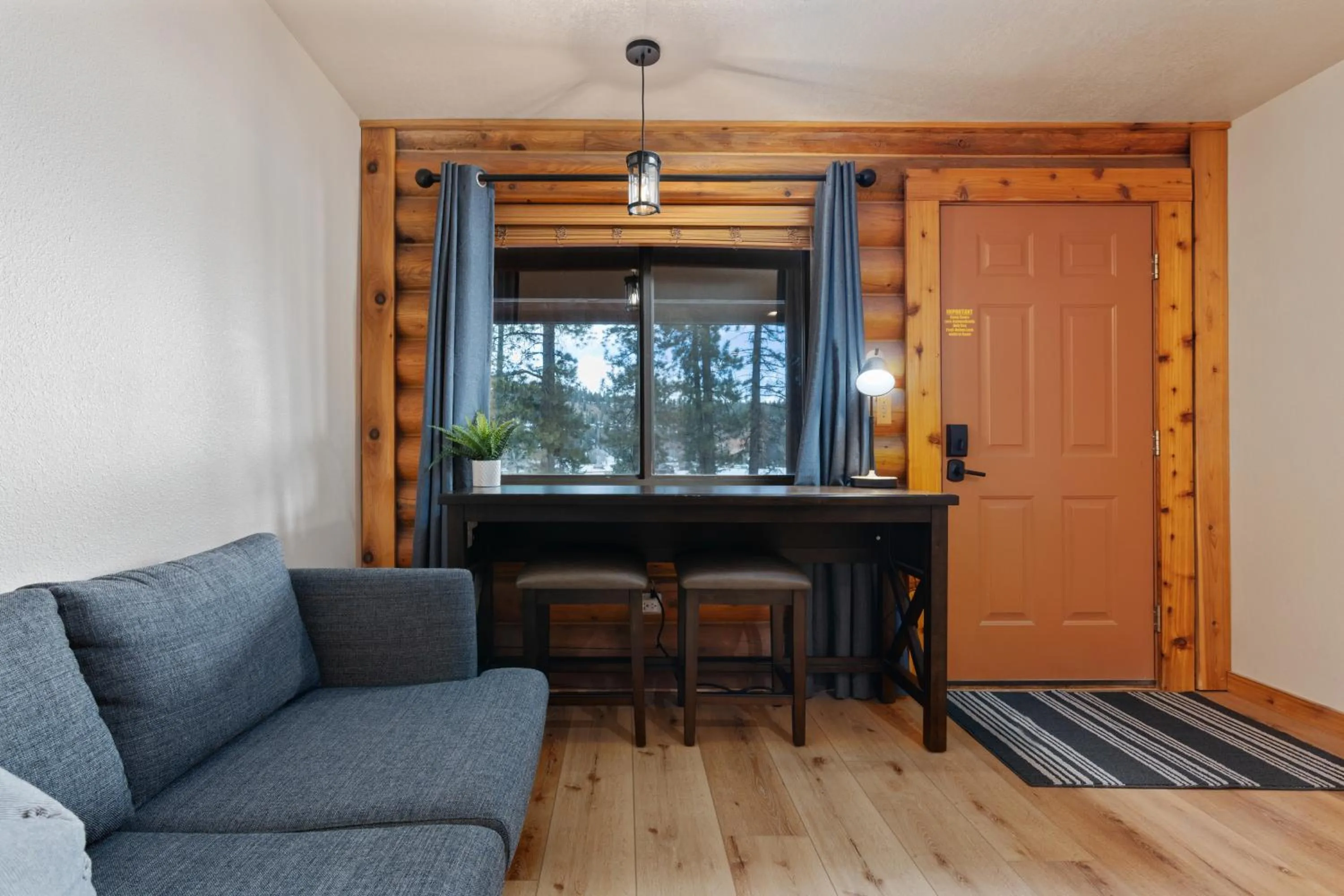 Seating area in Duck Creek Village Inn
