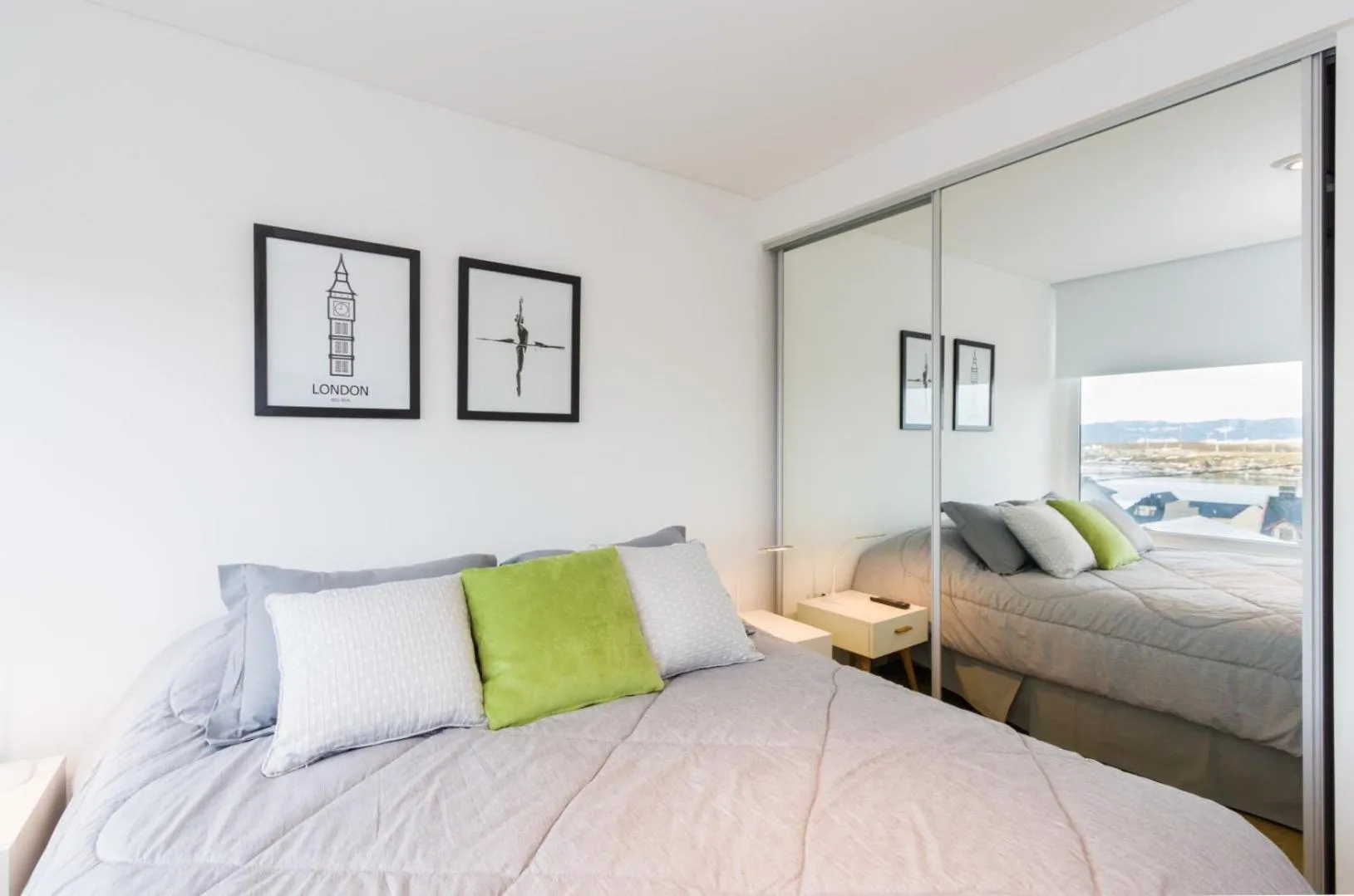 Bedroom, Bed in Pacifico Apartamentos